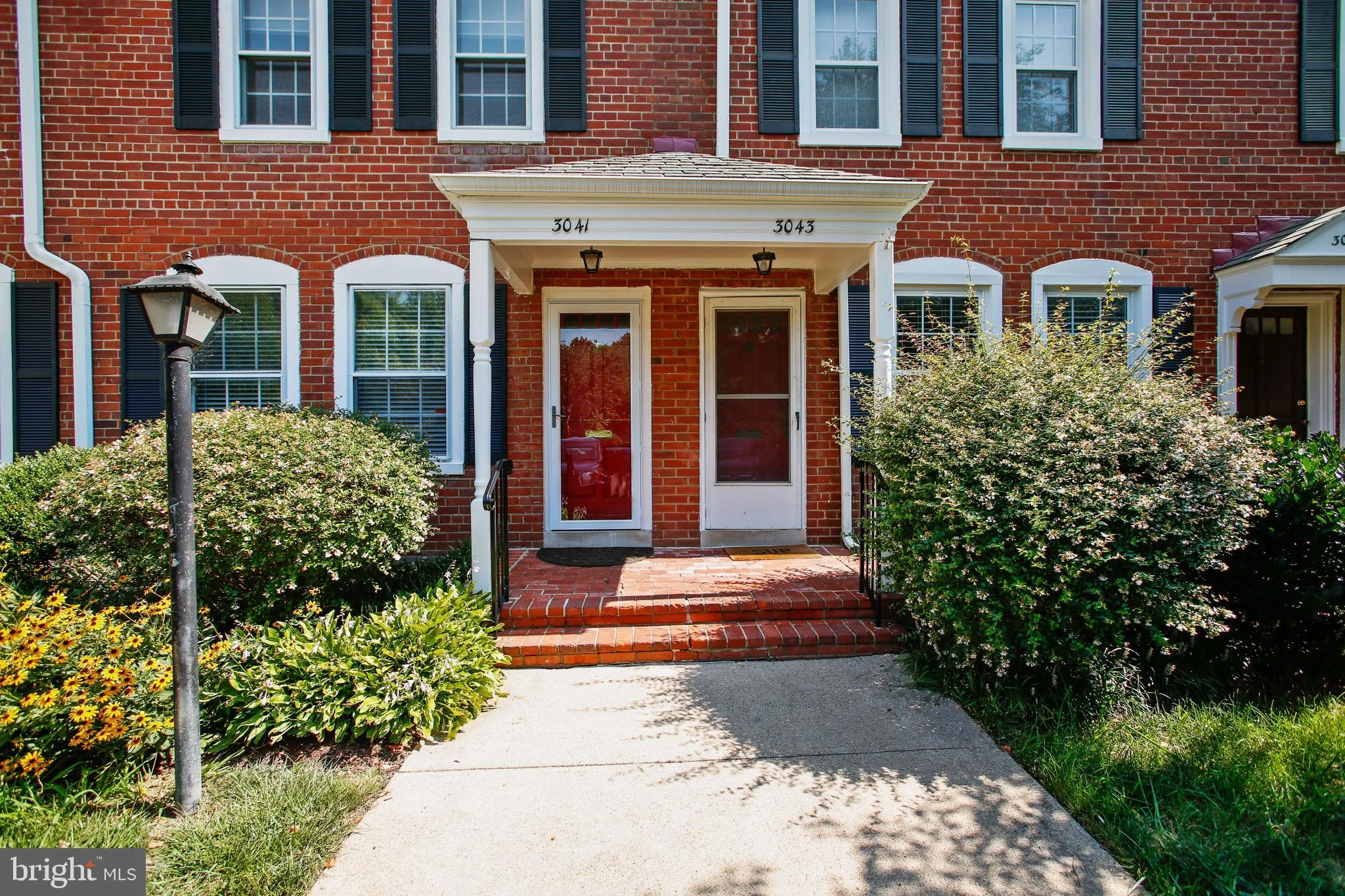 3041 S Buchanan Street, Arlington, VA 22206
