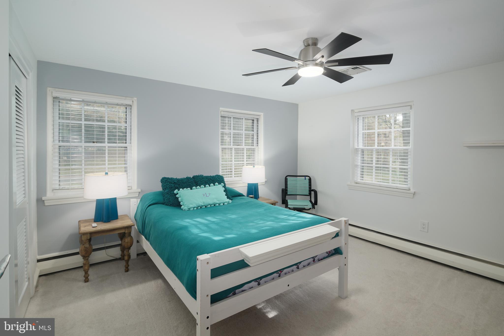 GLADWYNE - Residential