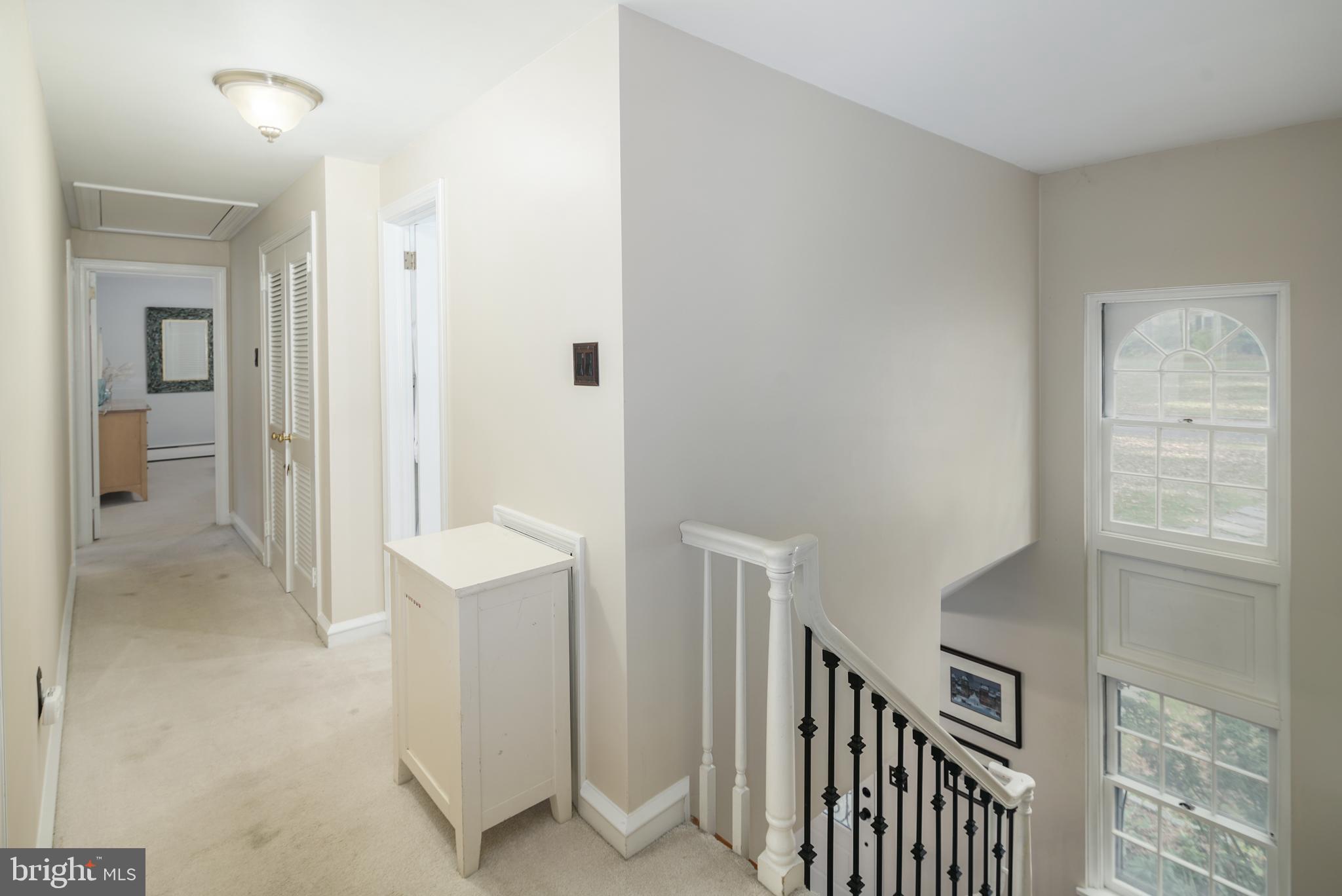 GLADWYNE - Residential