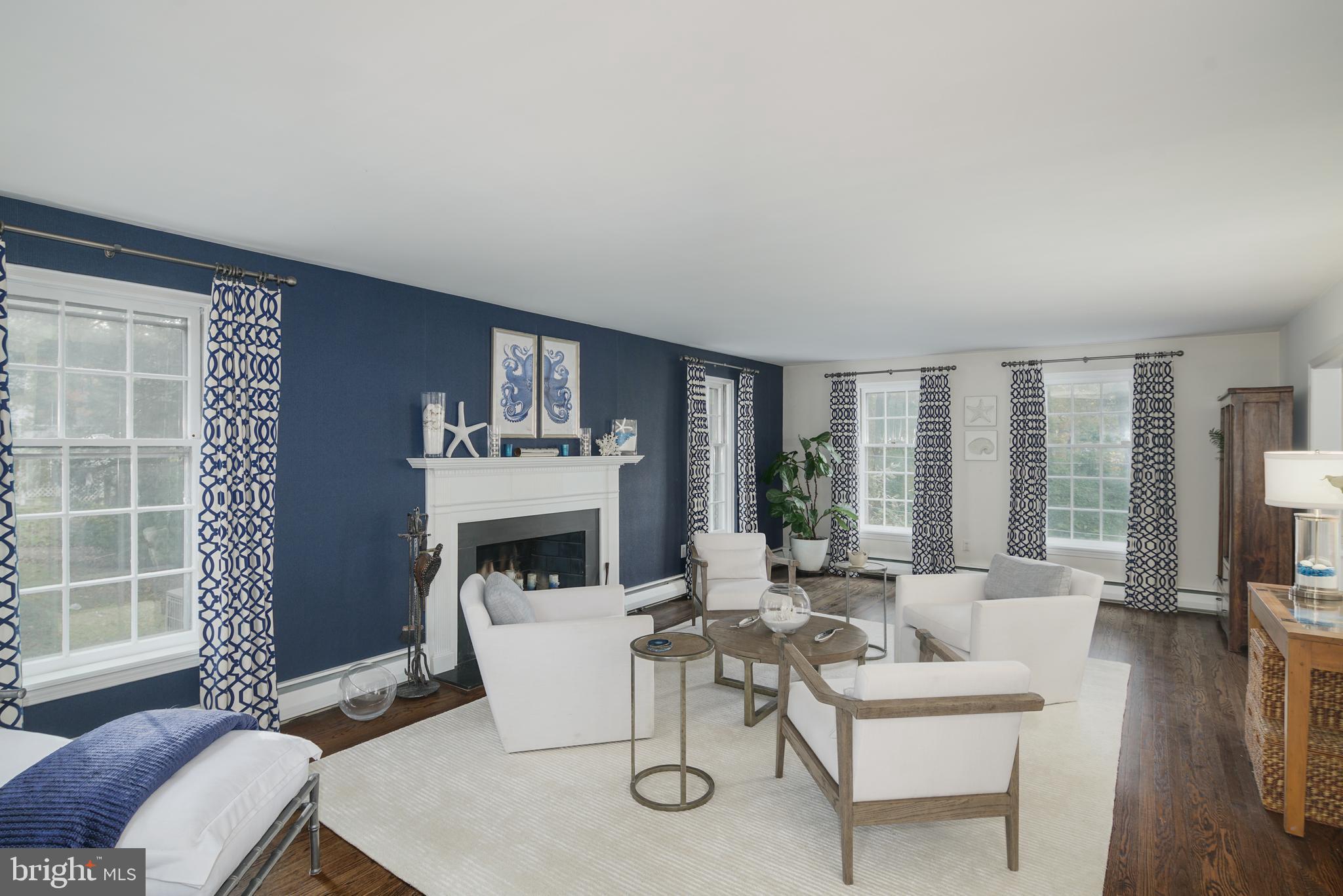 GLADWYNE - Residential