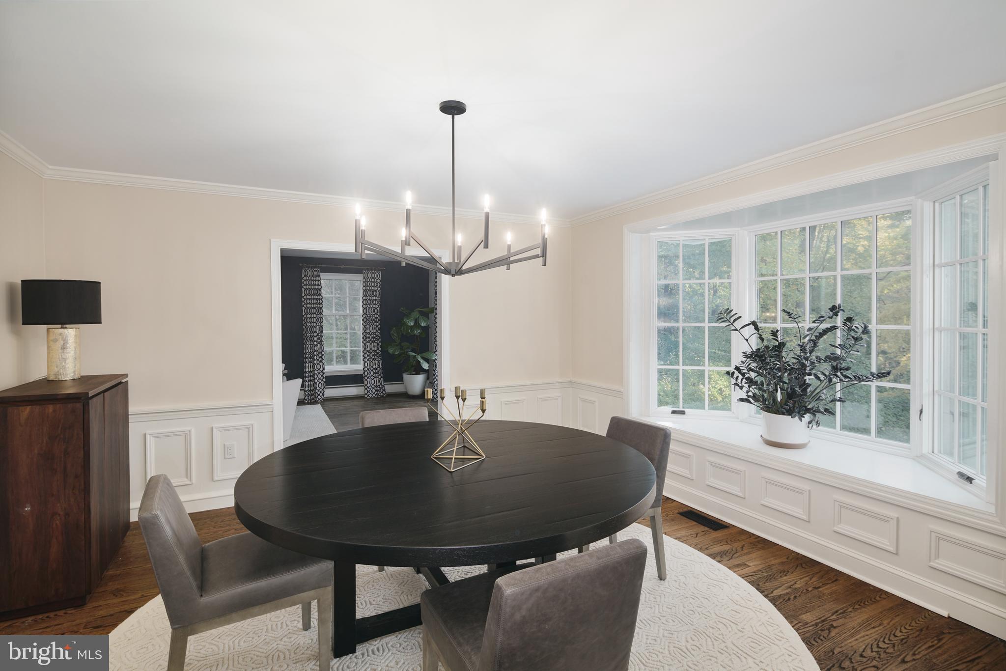 GLADWYNE - Residential