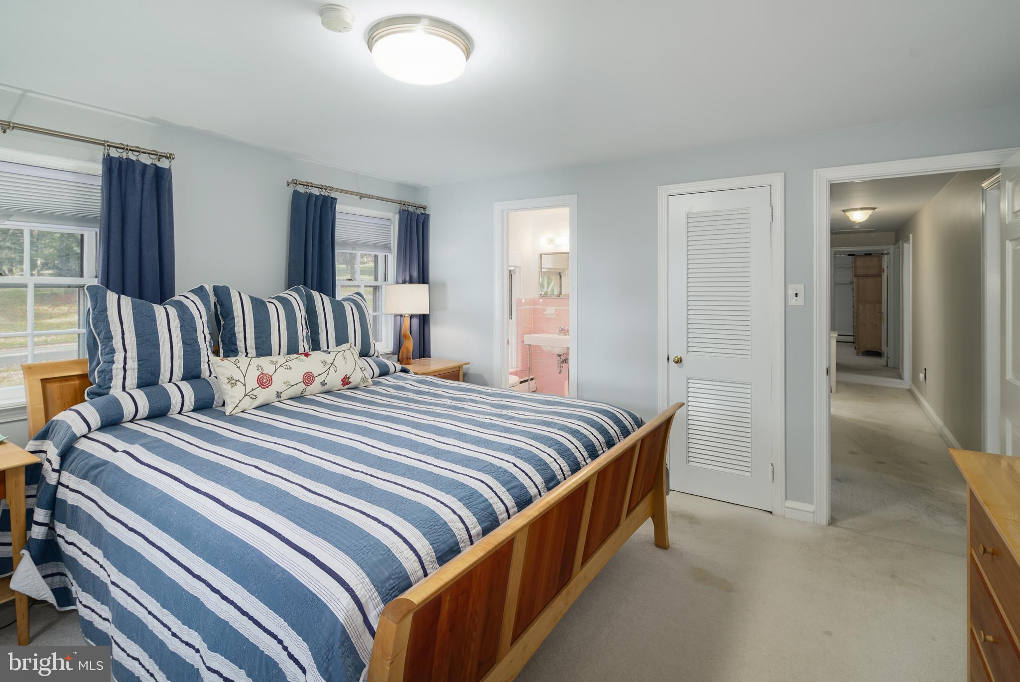 GLADWYNE - Residential