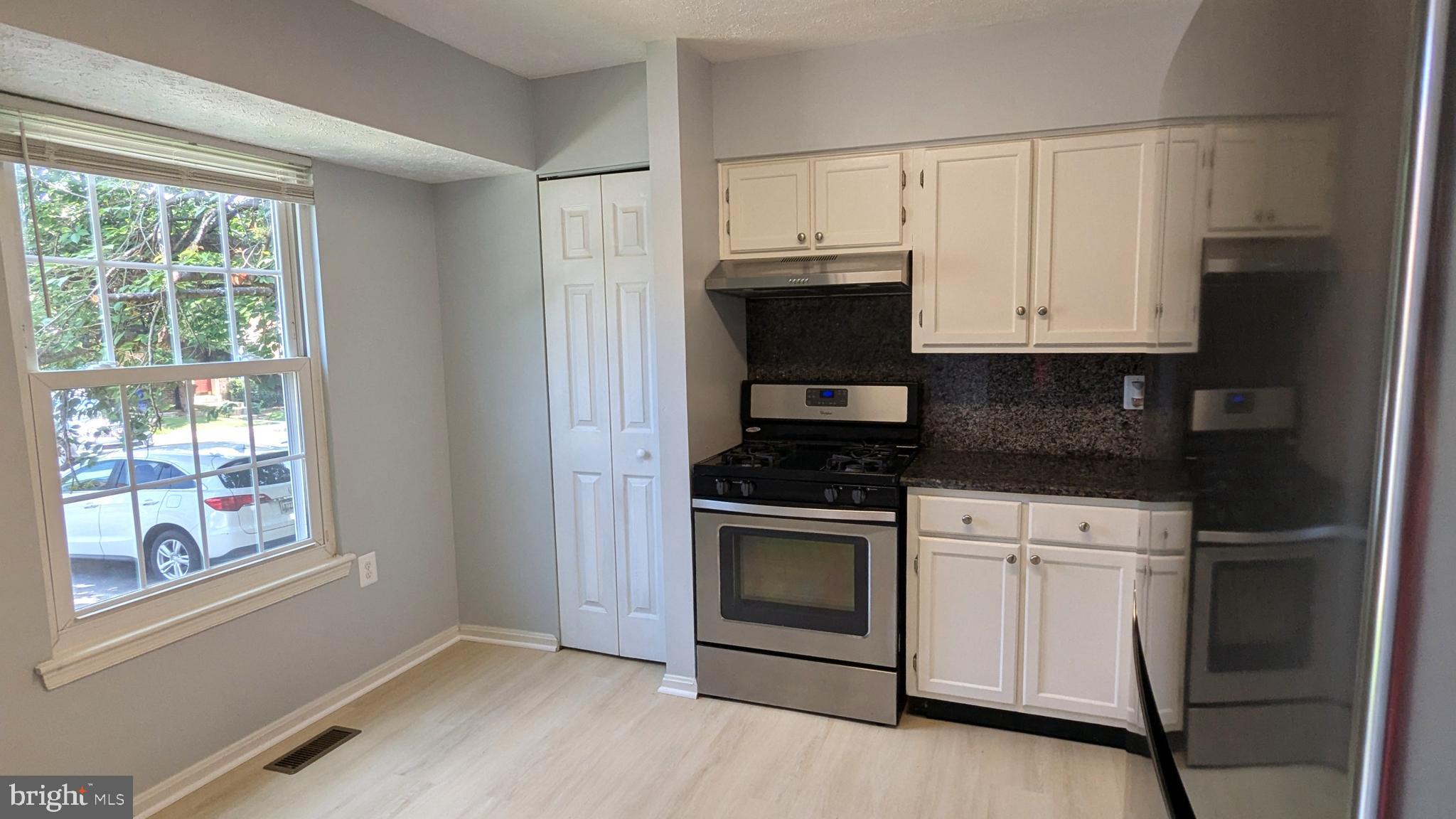8 CRYSTAL ROCK COURT