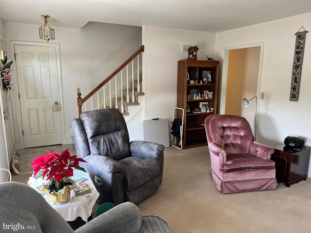 Photo of 11 SOUTHVIEW CIR, ELIZABETHTOWN, PA 17022 (MLS # PALA2033364)