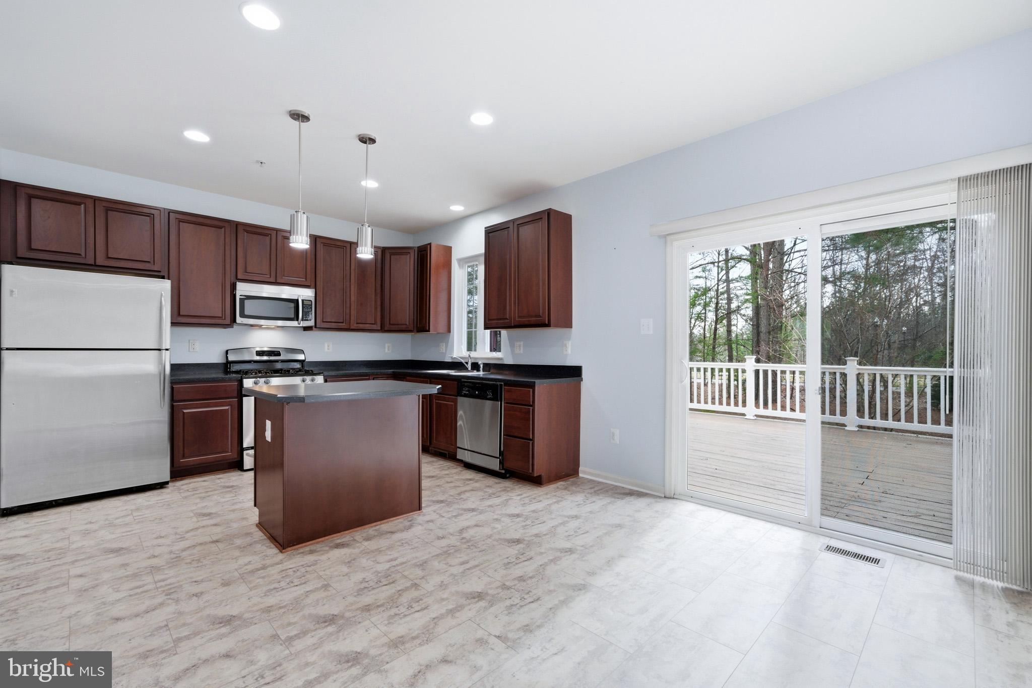 BEVERLY HILLS - Residential