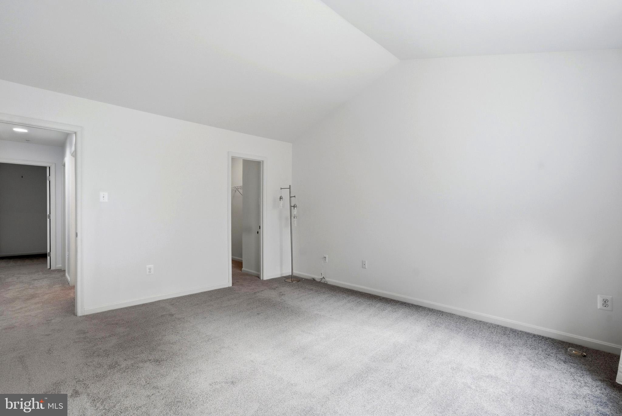 BEVERLY HILLS - Residential