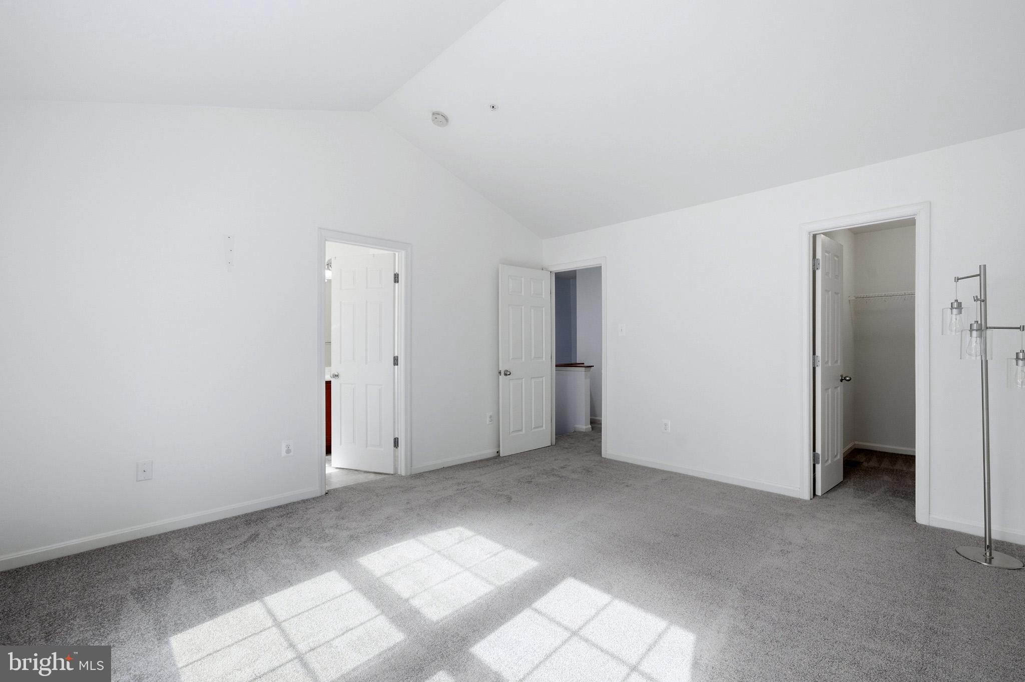 BEVERLY HILLS - Residential