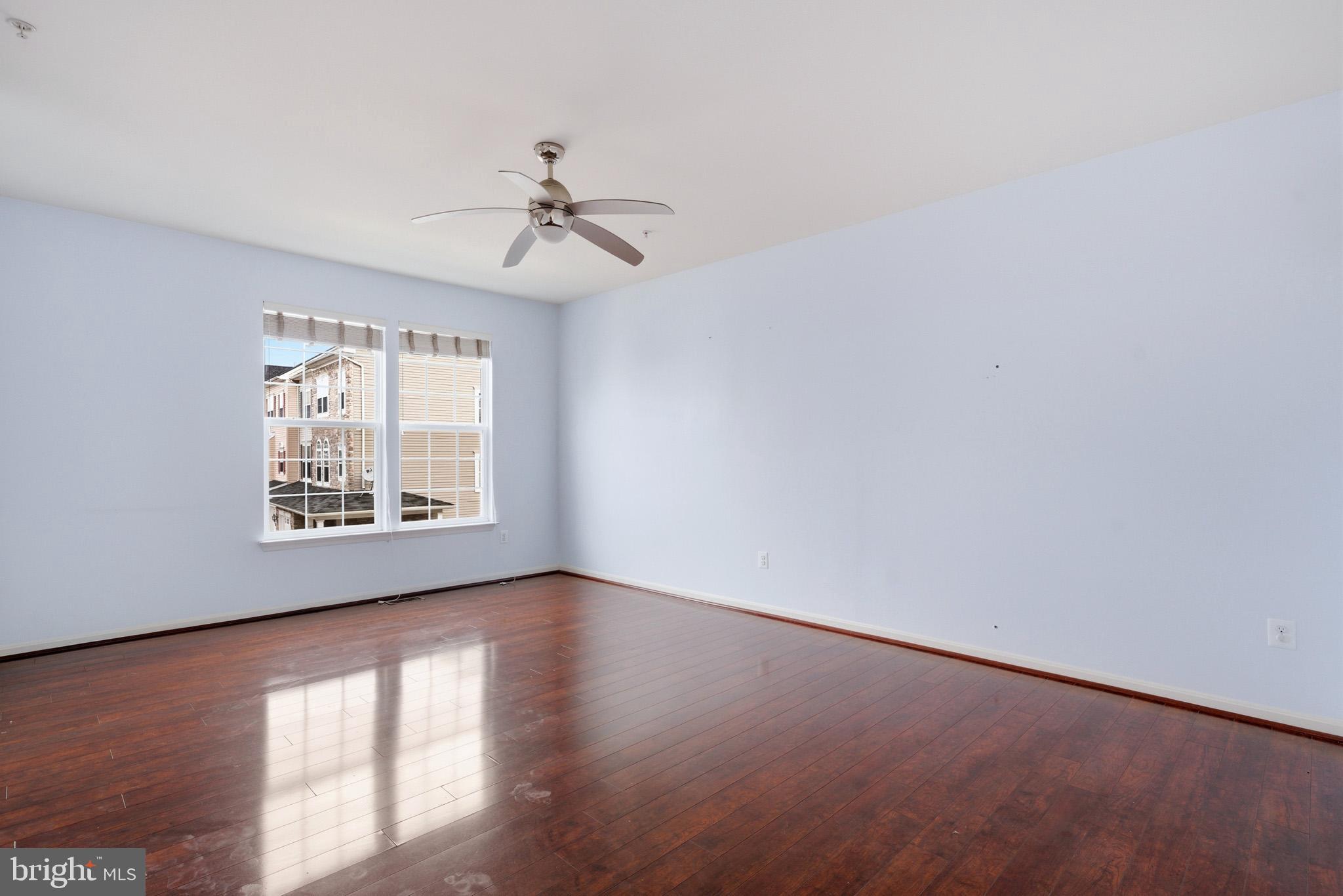 BEVERLY HILLS - Residential