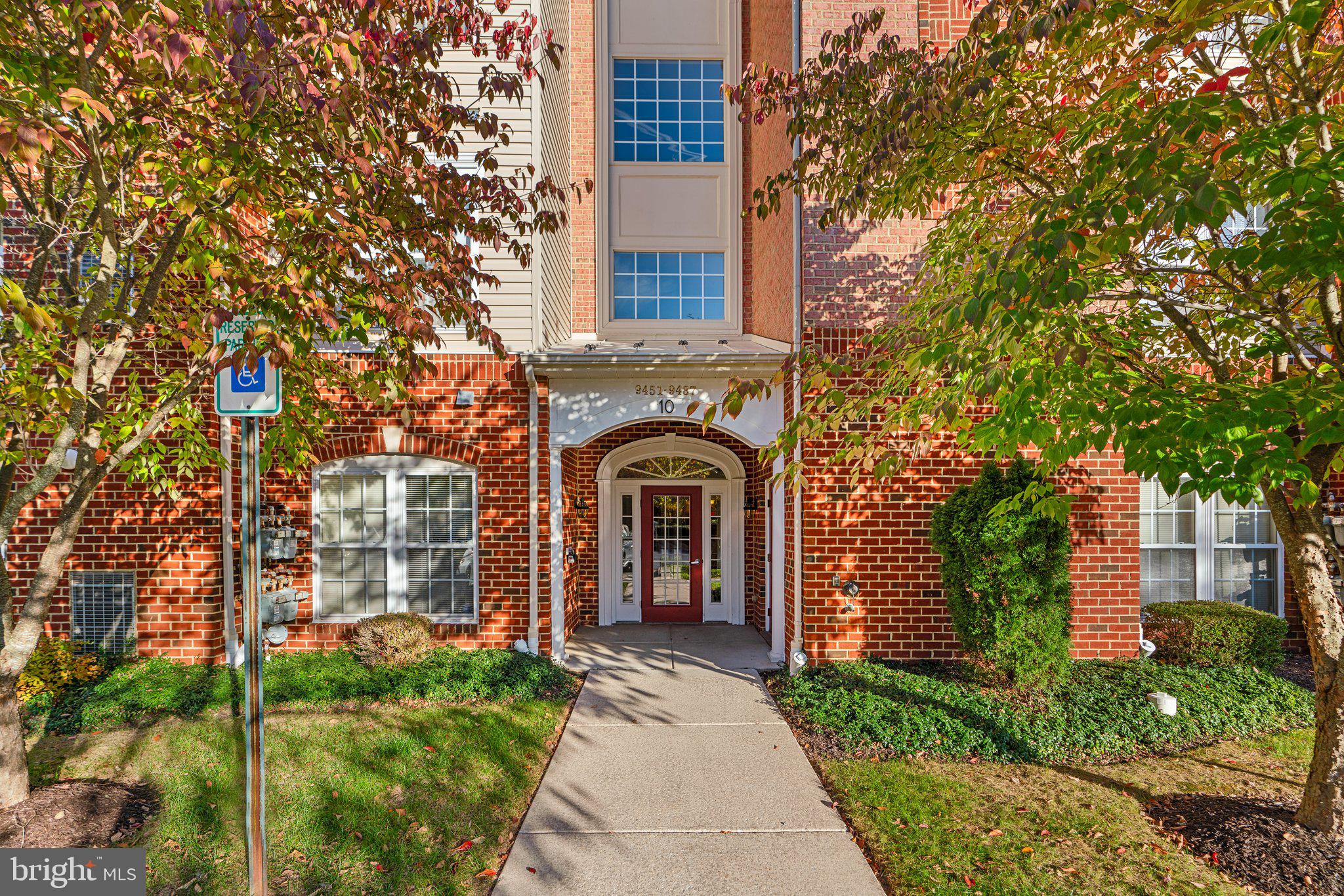 VILLAGE OF MILL RUN - Residential