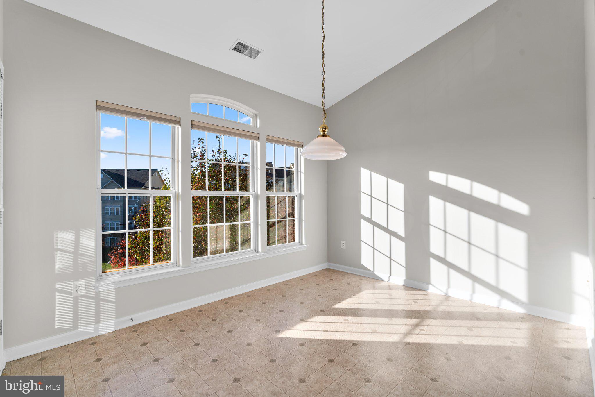 VILLAGE OF MILL RUN - Residential