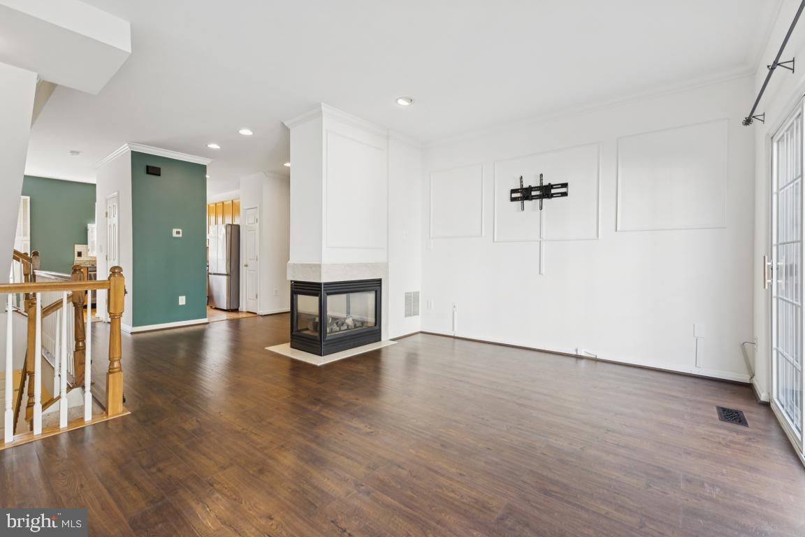 WINDY HILL AT LINCOLNIA - Residential