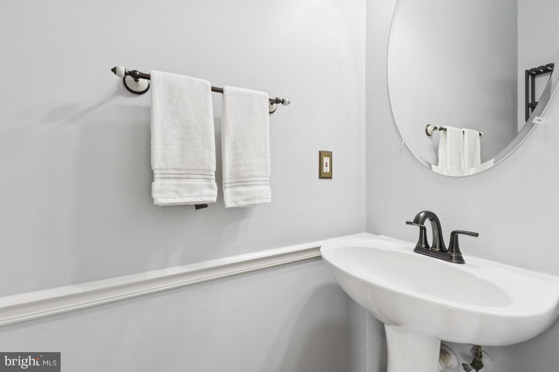 WINDY HILL AT LINCOLNIA - Residential