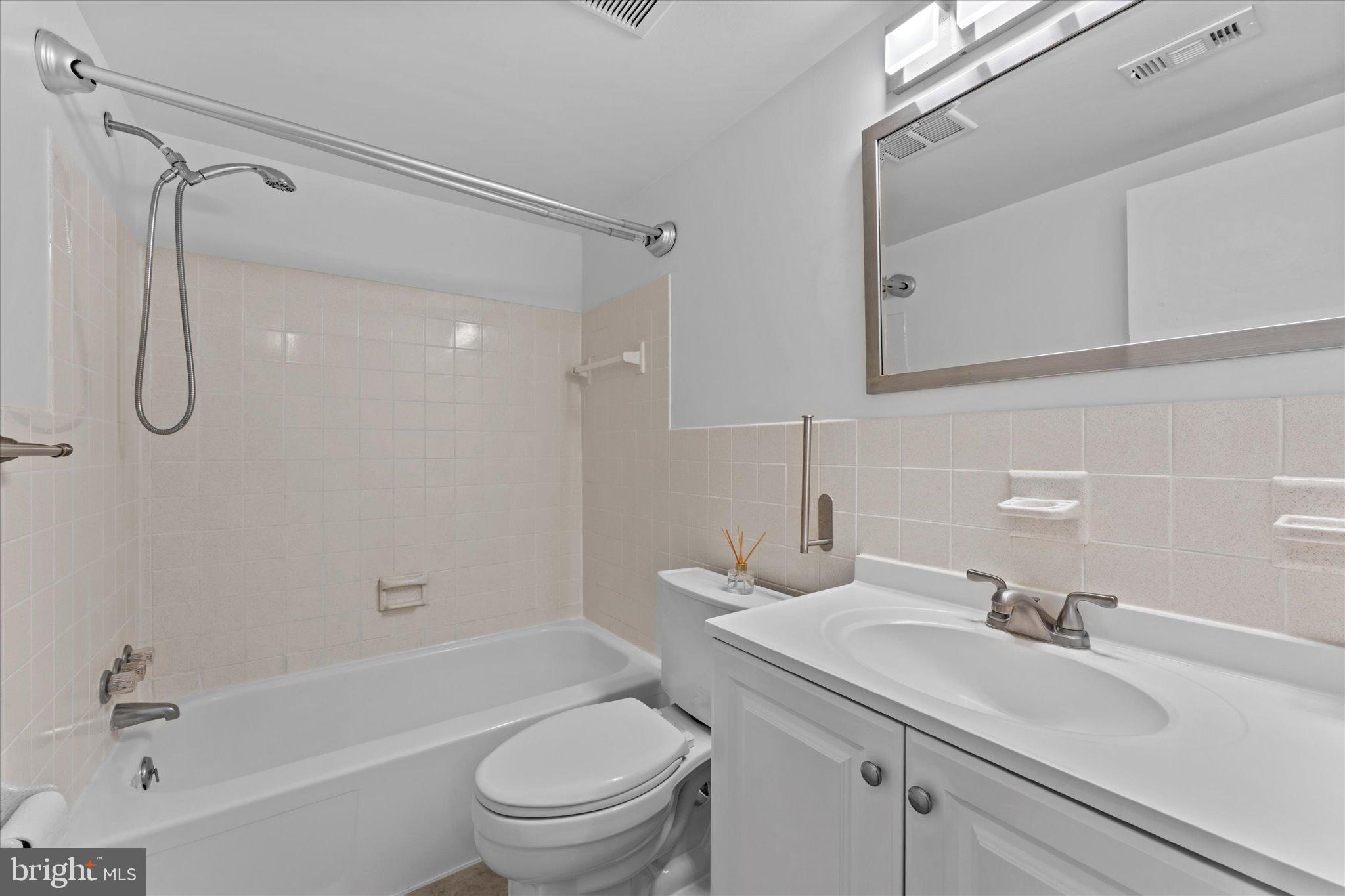 WAPLETON - Residential