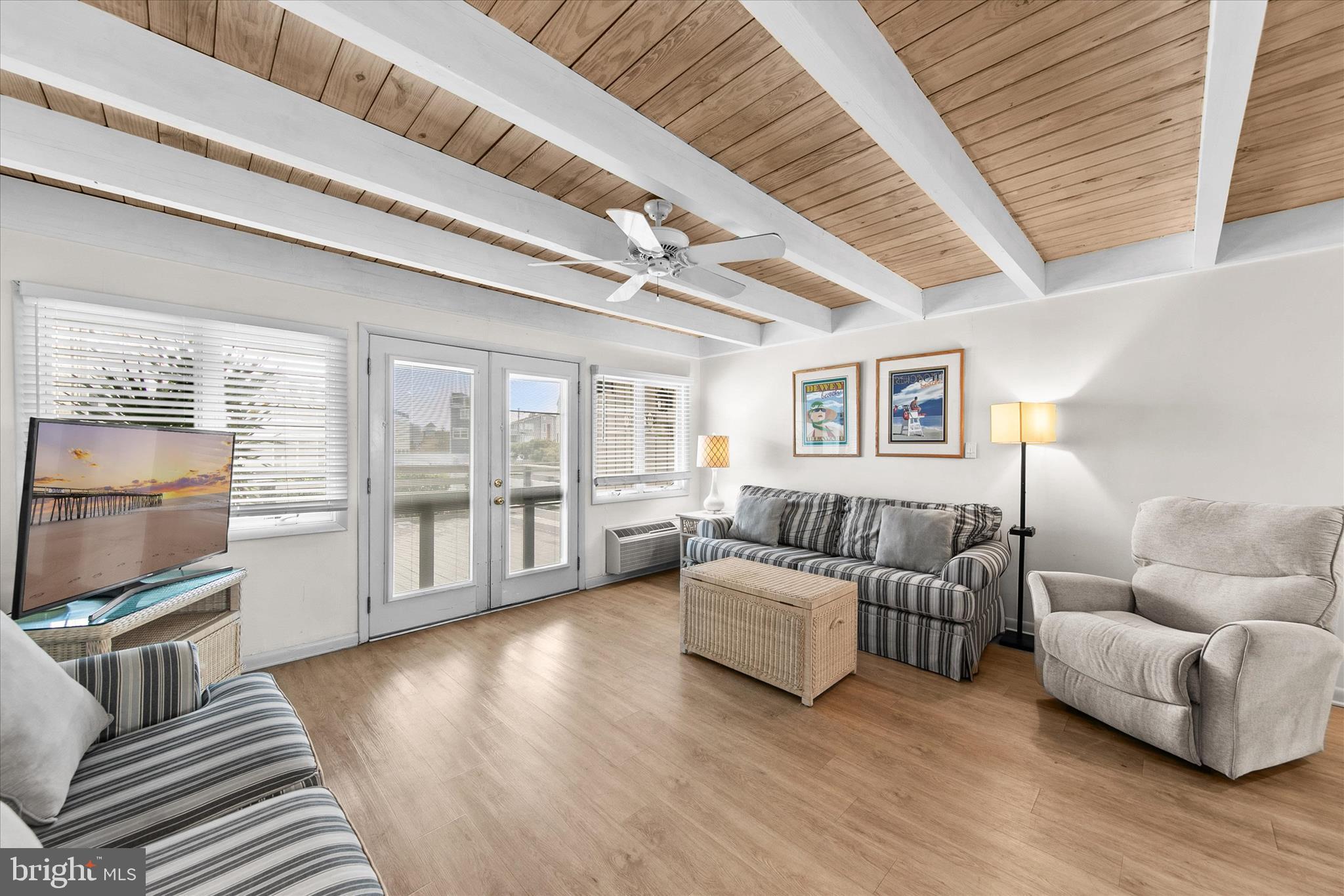 SANDPIPER VILLAGE - Residential