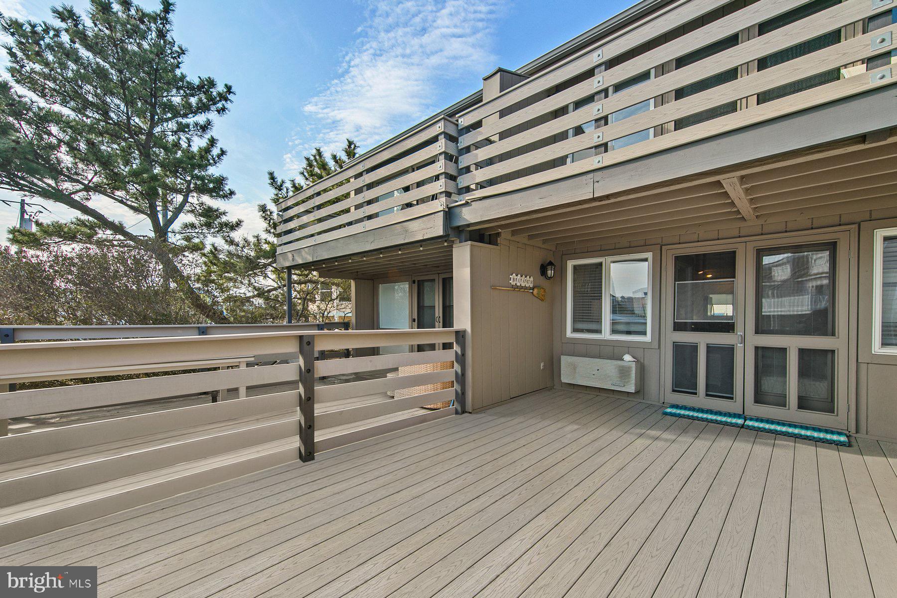 SANDPIPER VILLAGE - Residential