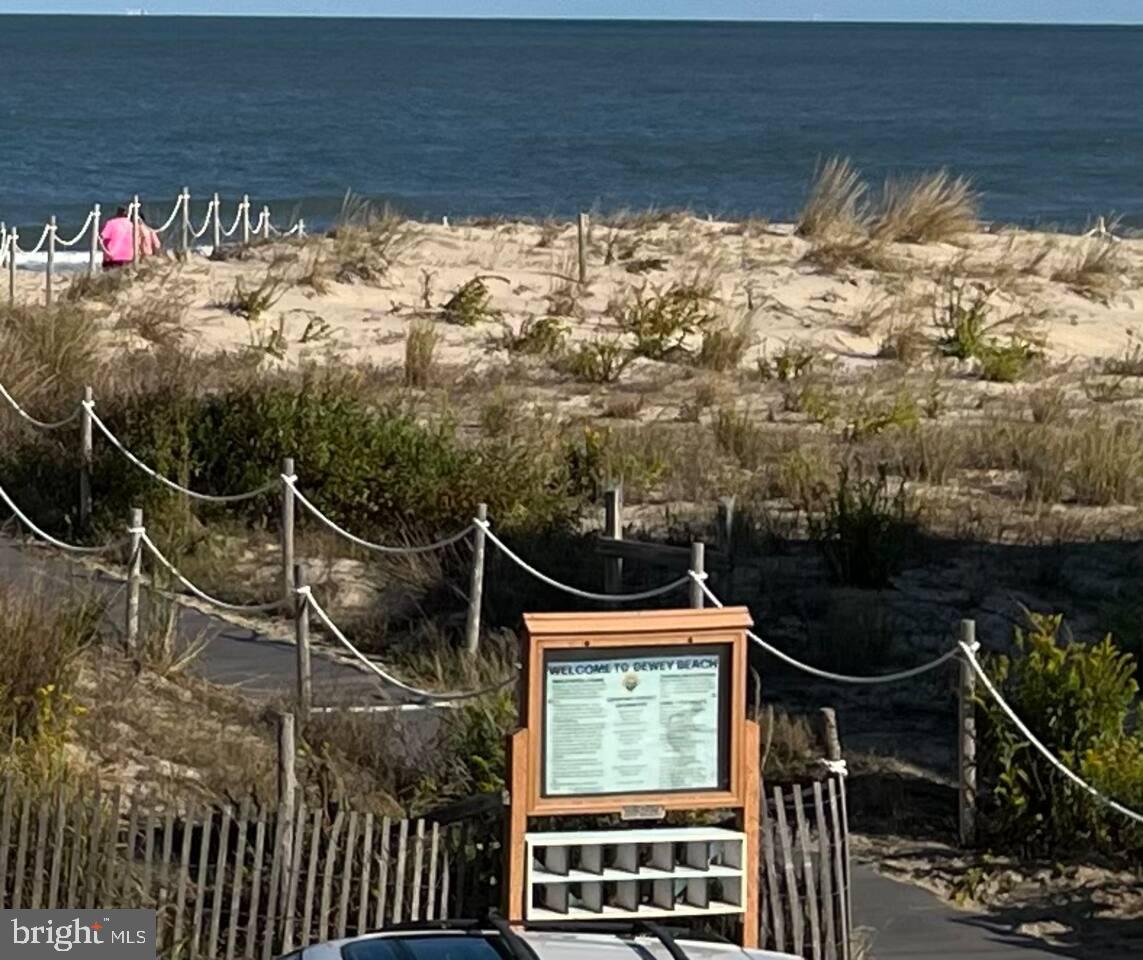 SANDPIPER VILLAGE - Residential