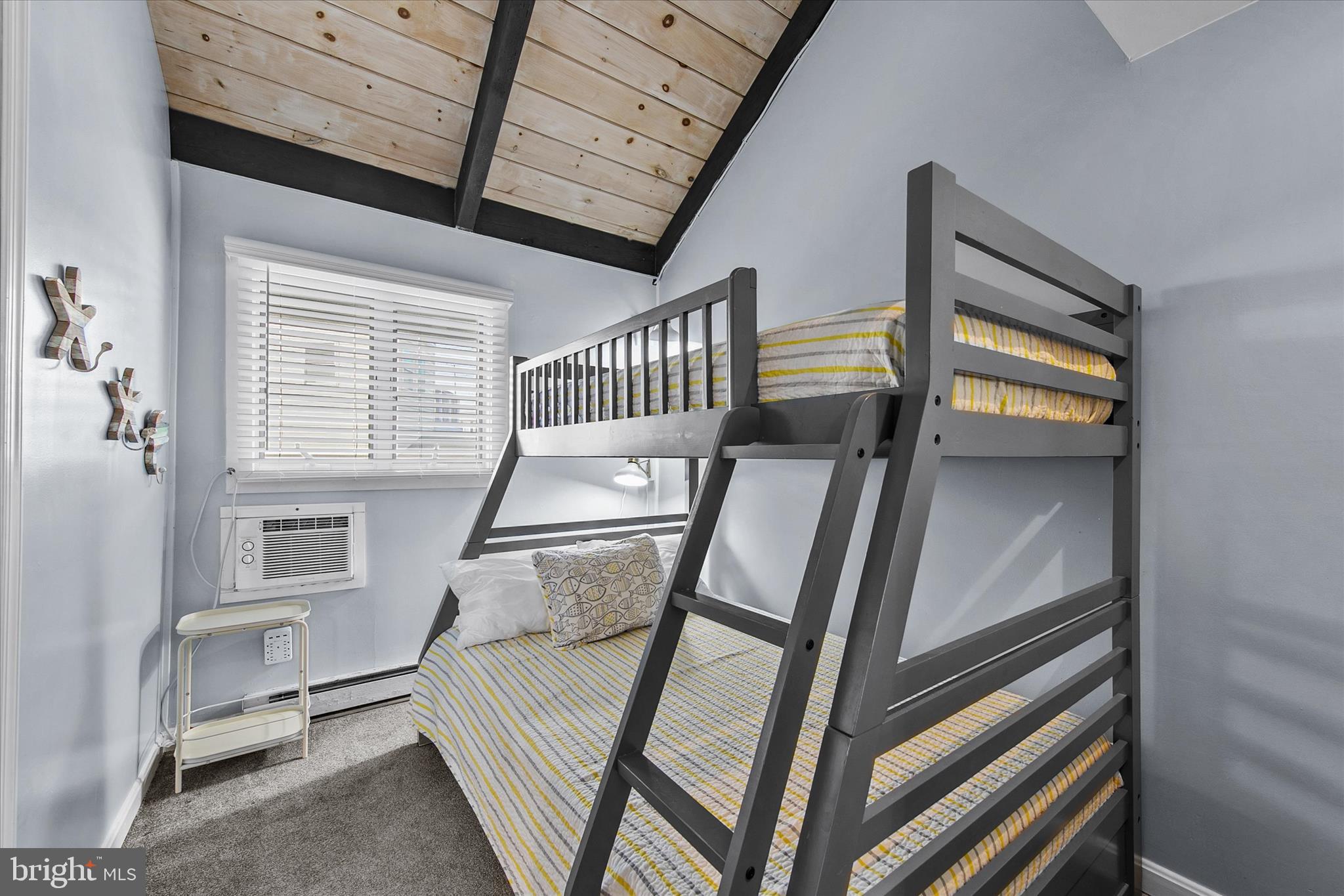 SANDPIPER VILLAGE - Residential