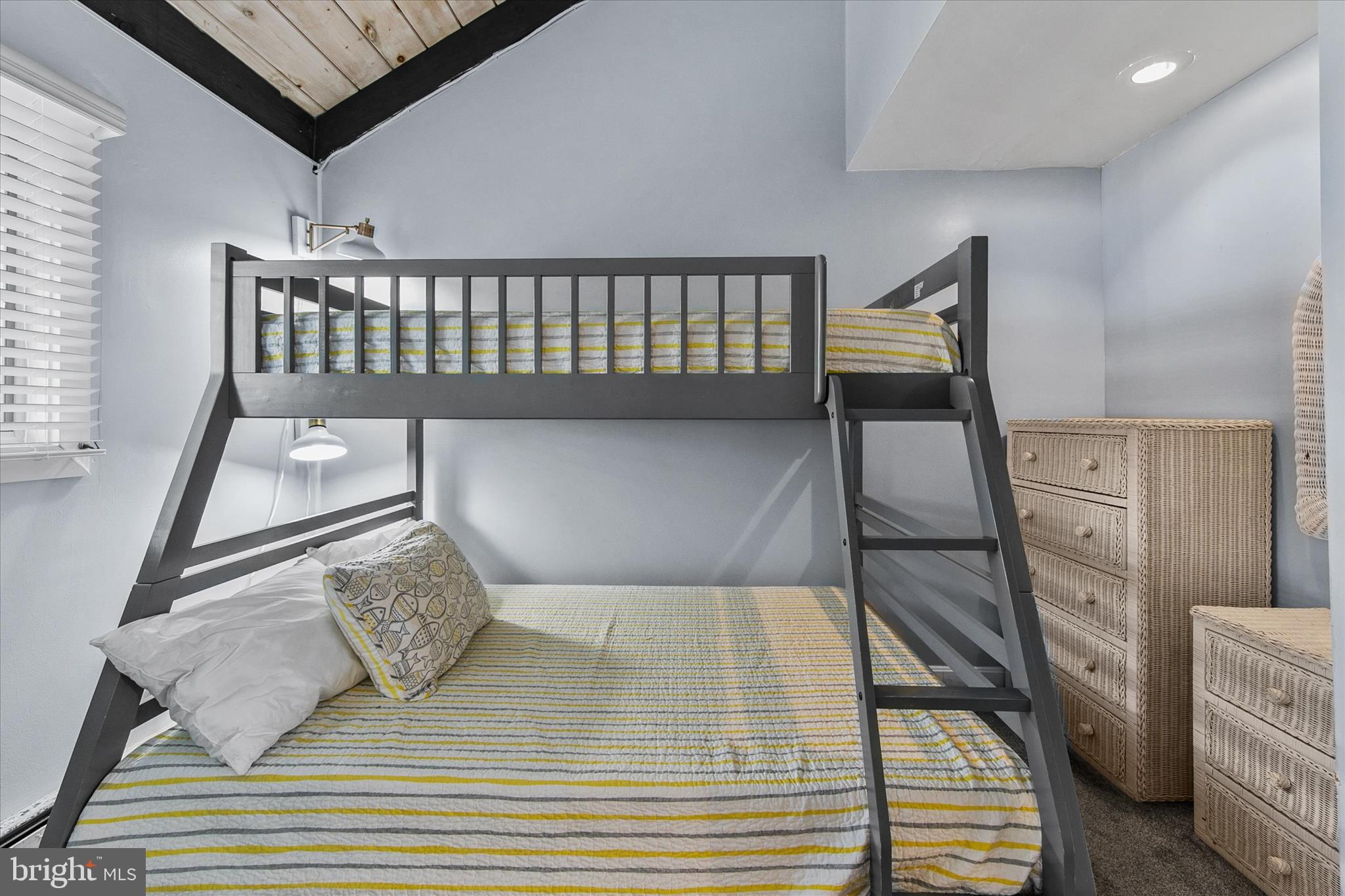 SANDPIPER VILLAGE - Residential