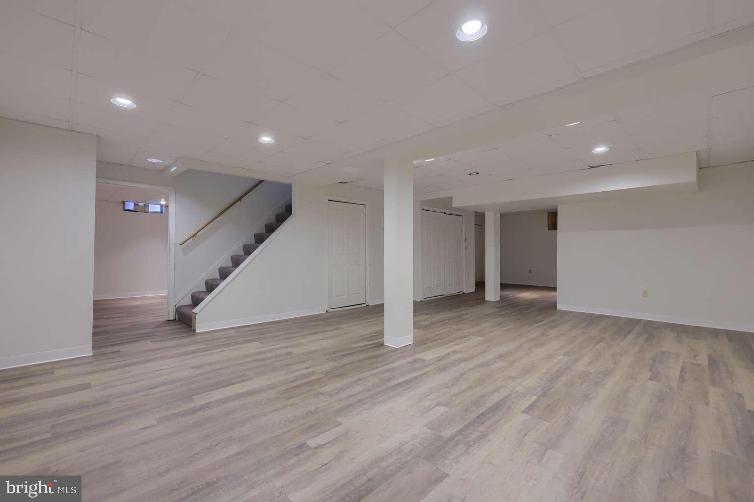 POND VIEW - Residential