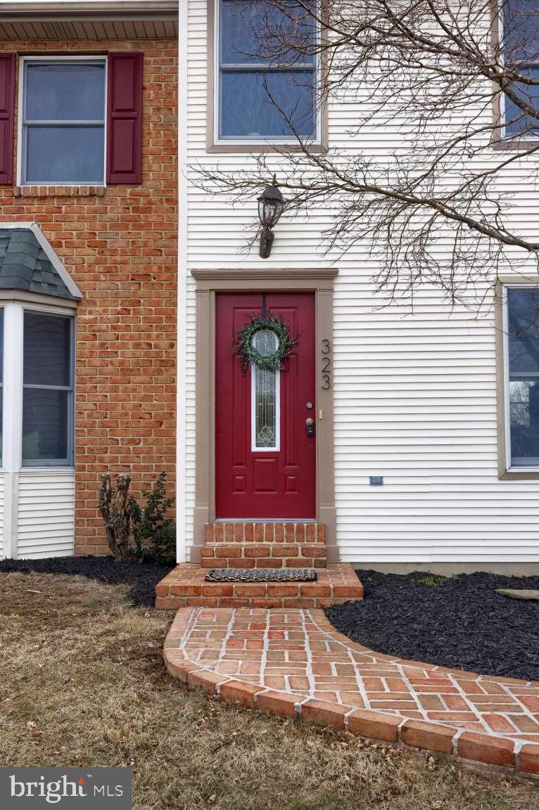 POND VIEW - Residential