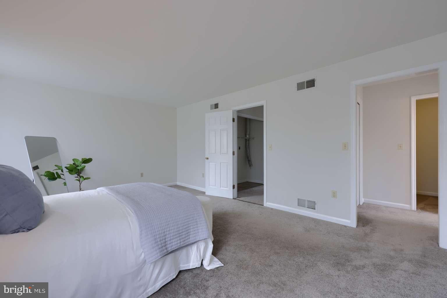 POND VIEW - Residential