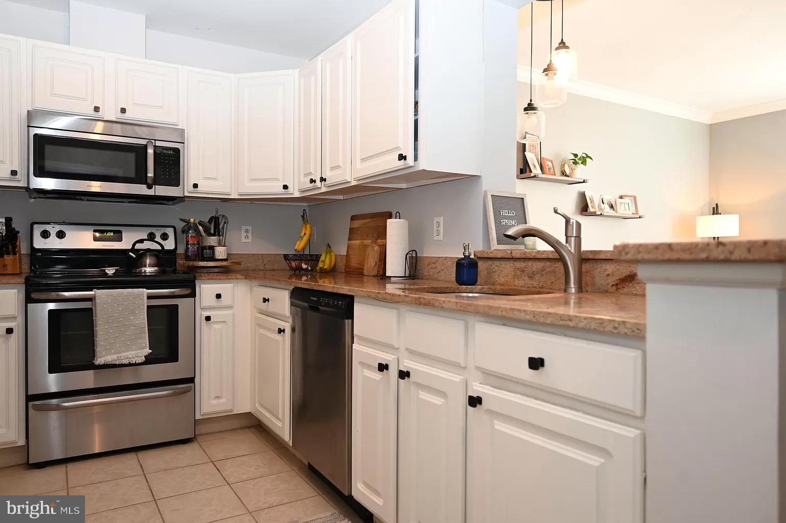 FEDERAL HILL HISTORIC DISTRICT - Residential Lease