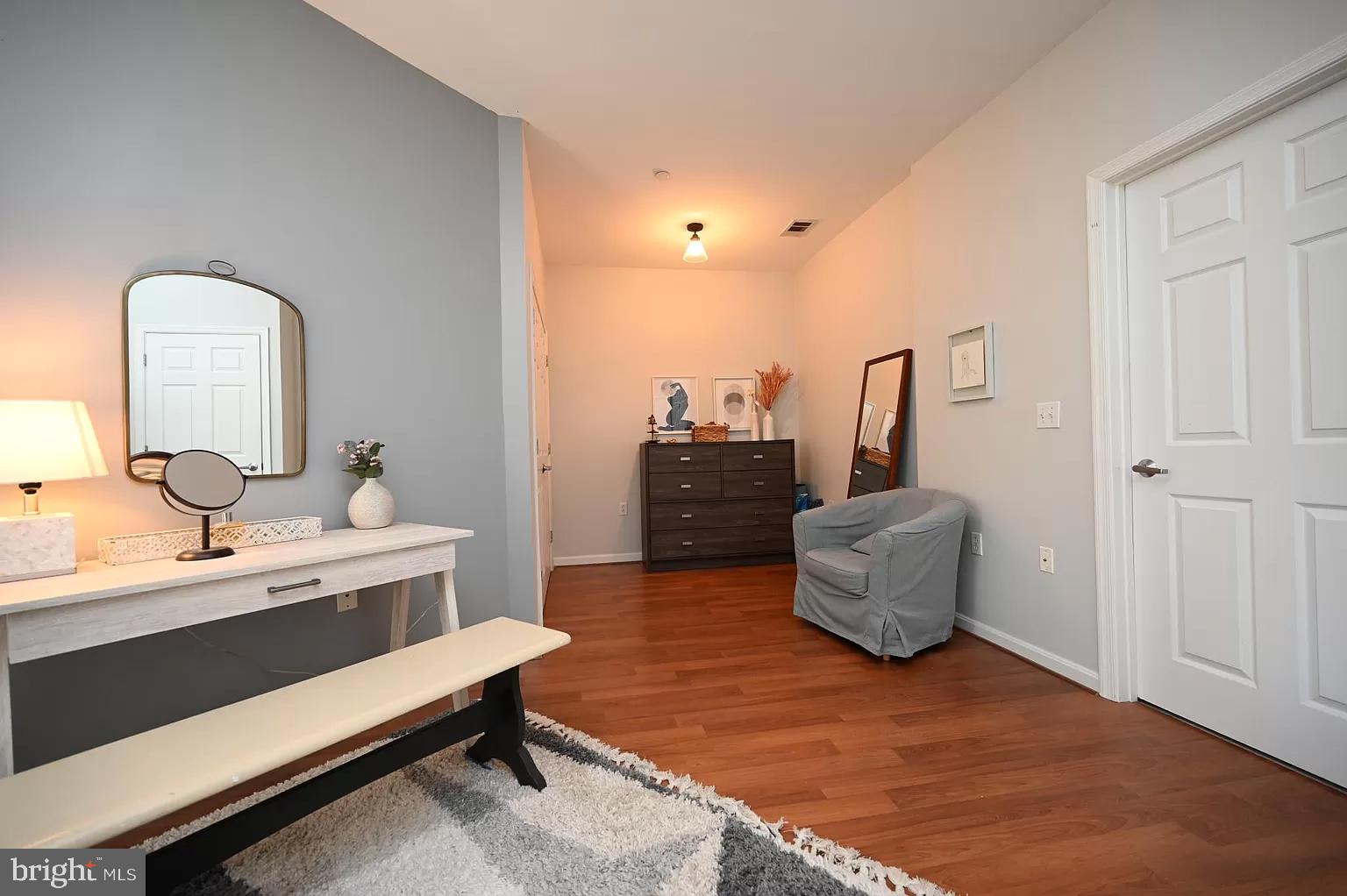 FEDERAL HILL HISTORIC DISTRICT - Residential Lease