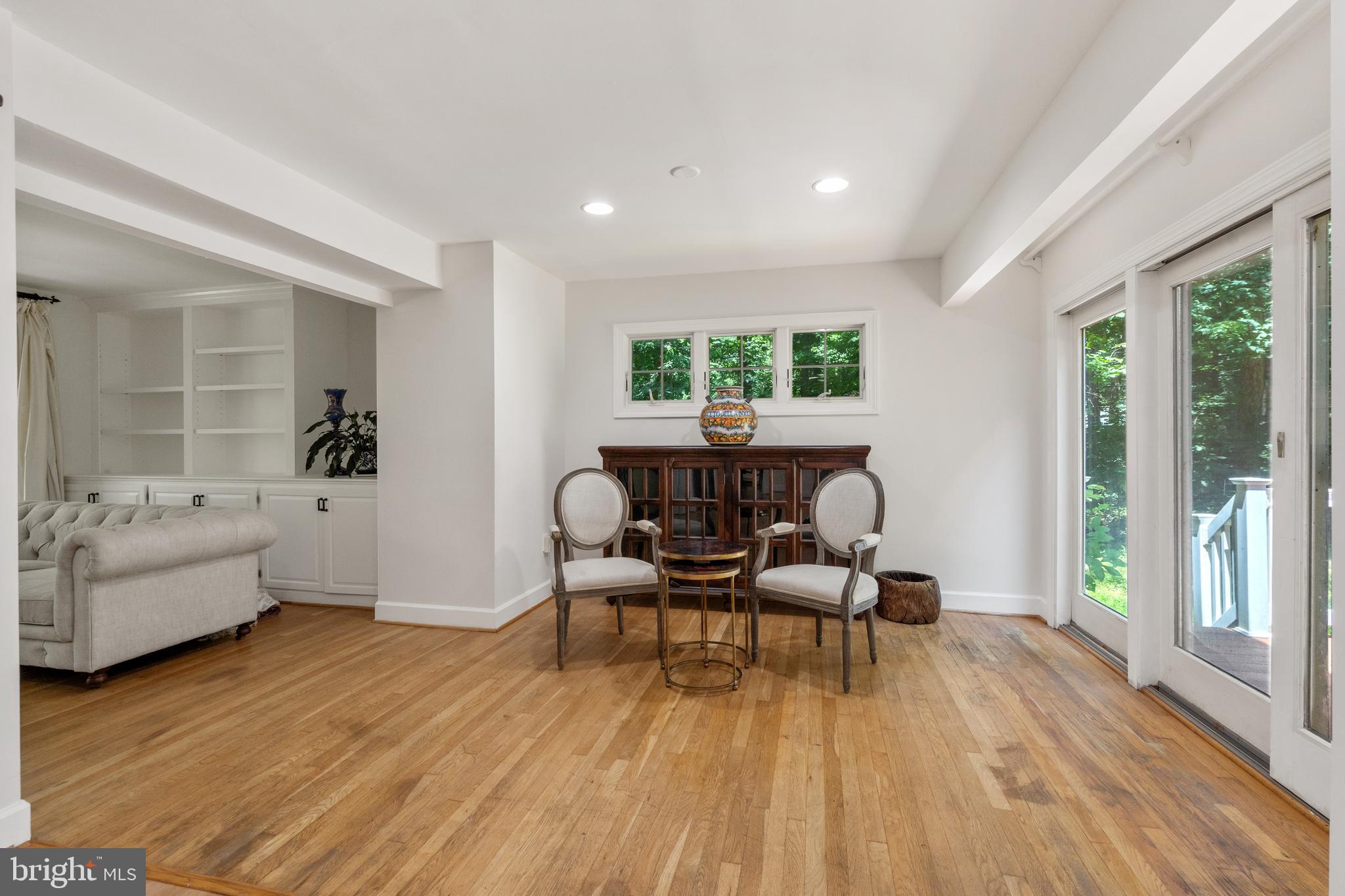 OAKLEIGH WOODS - Residential