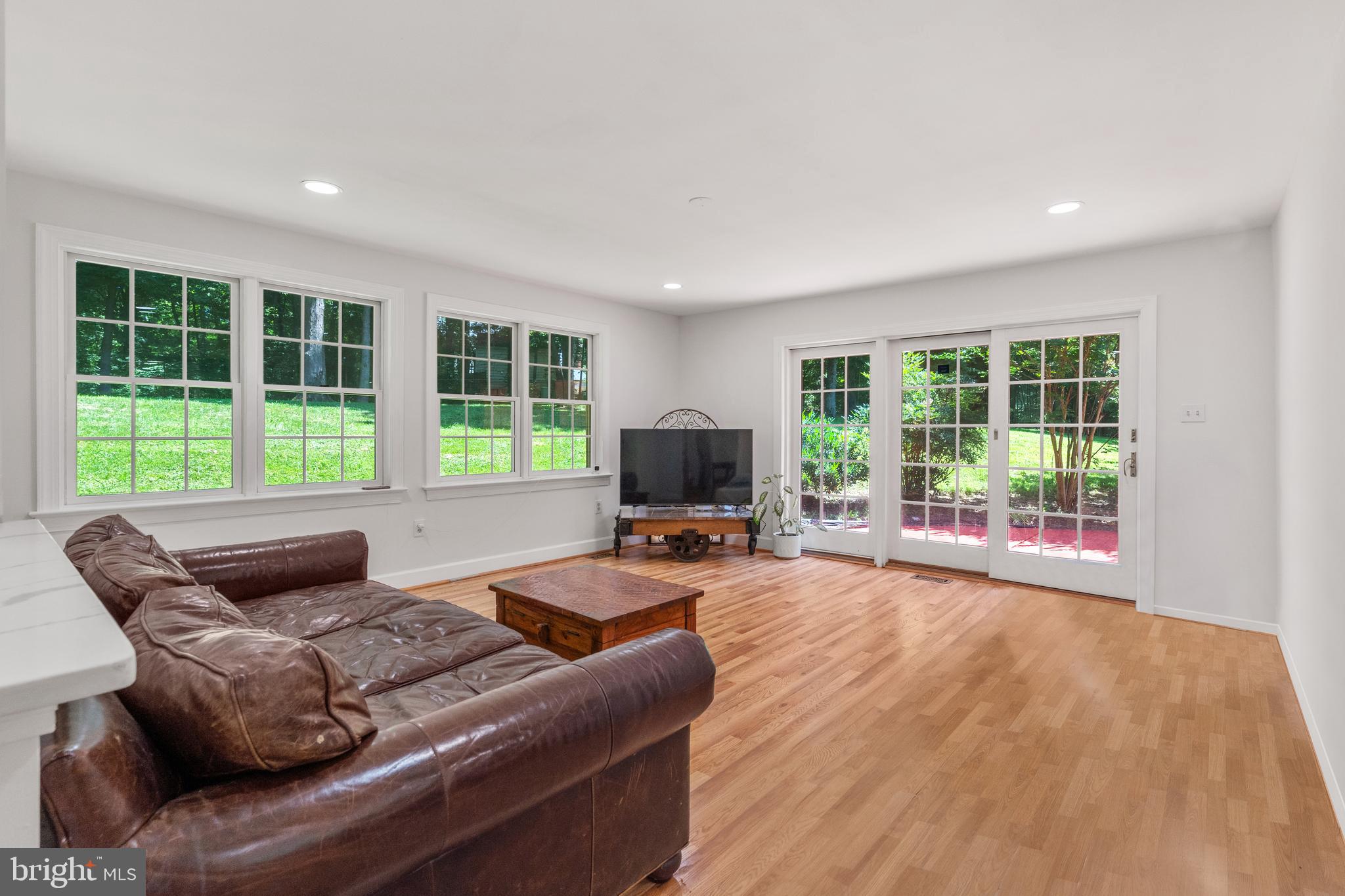 OAKLEIGH WOODS - Residential