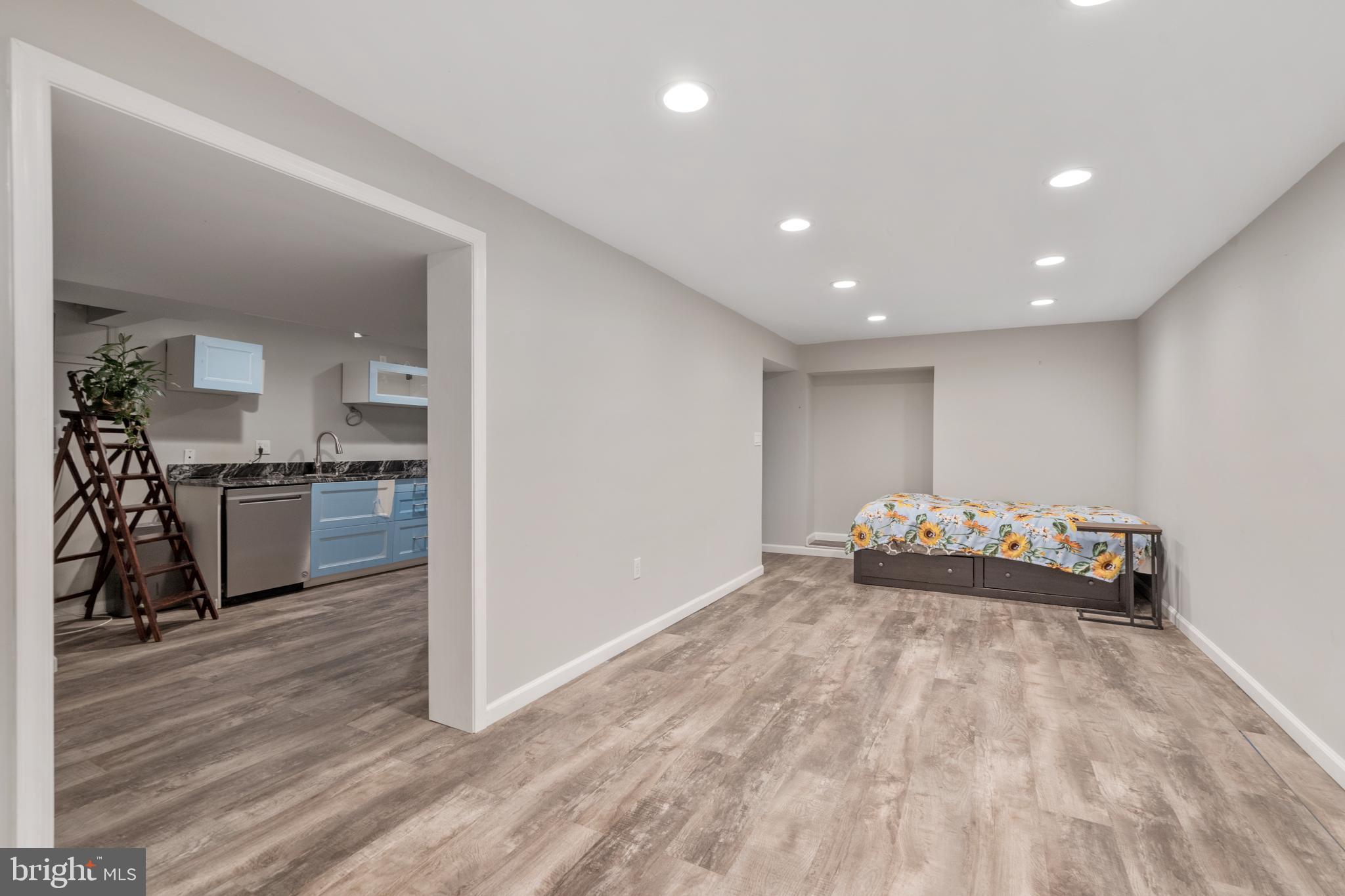 OAKLEIGH WOODS - Residential