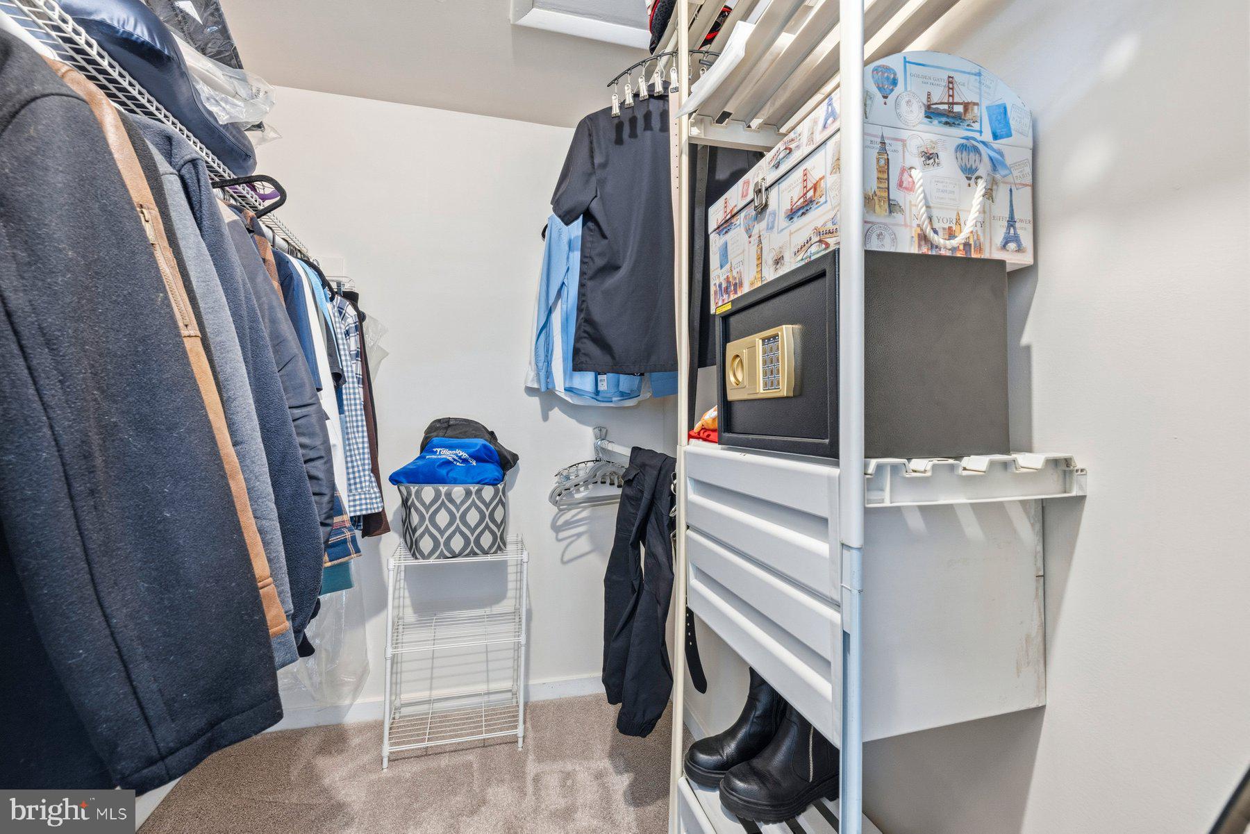 VILLAGE OF WILDE LAKE - Residential