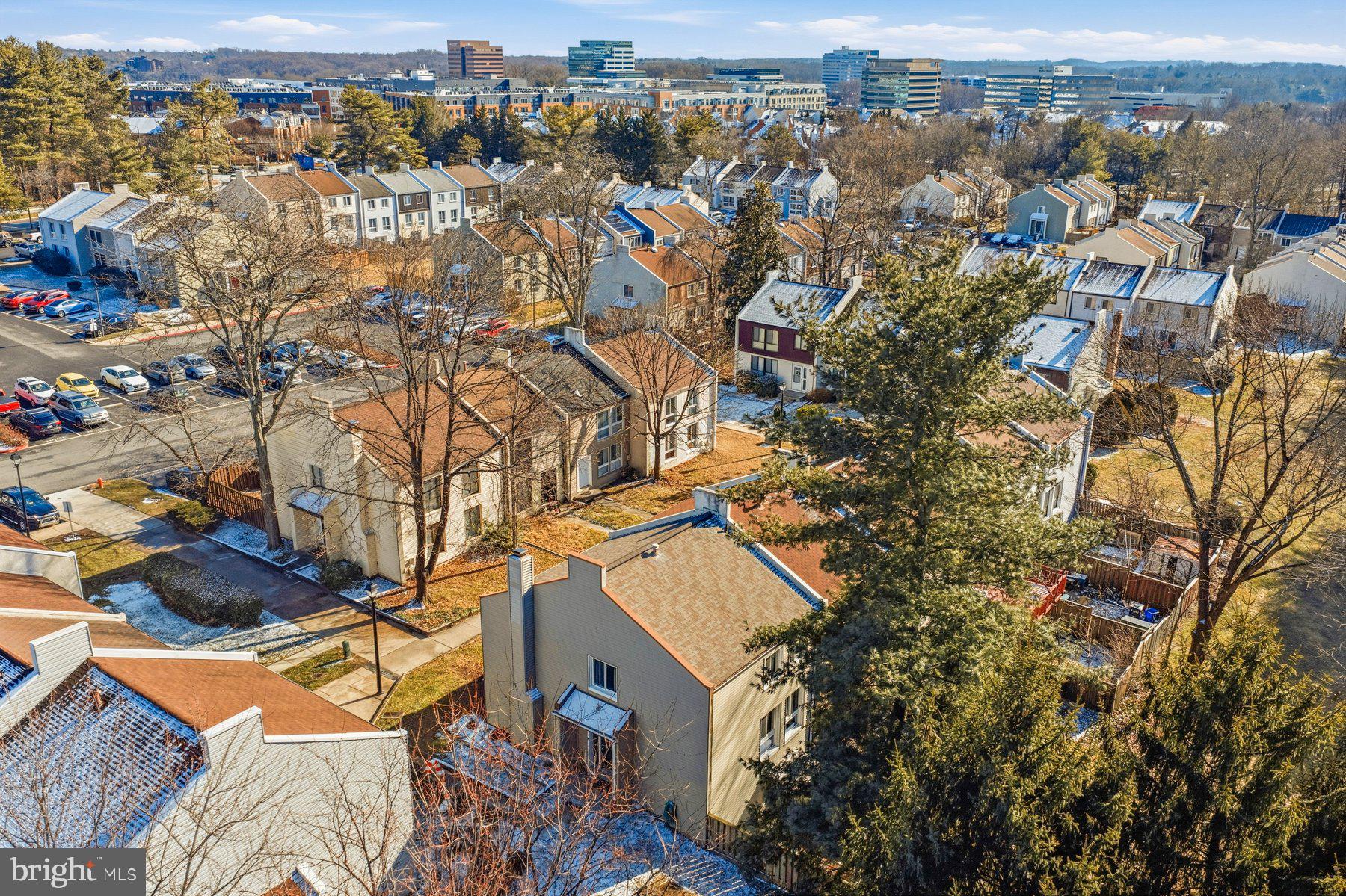 VILLAGE OF WILDE LAKE - Residential