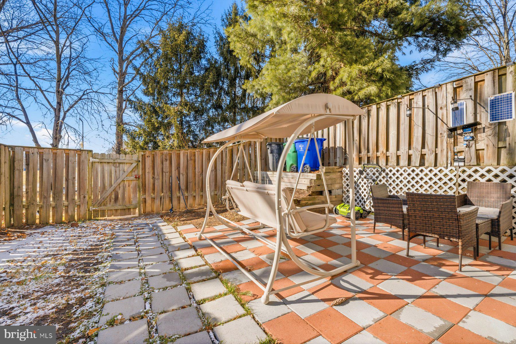 VILLAGE OF WILDE LAKE - Residential