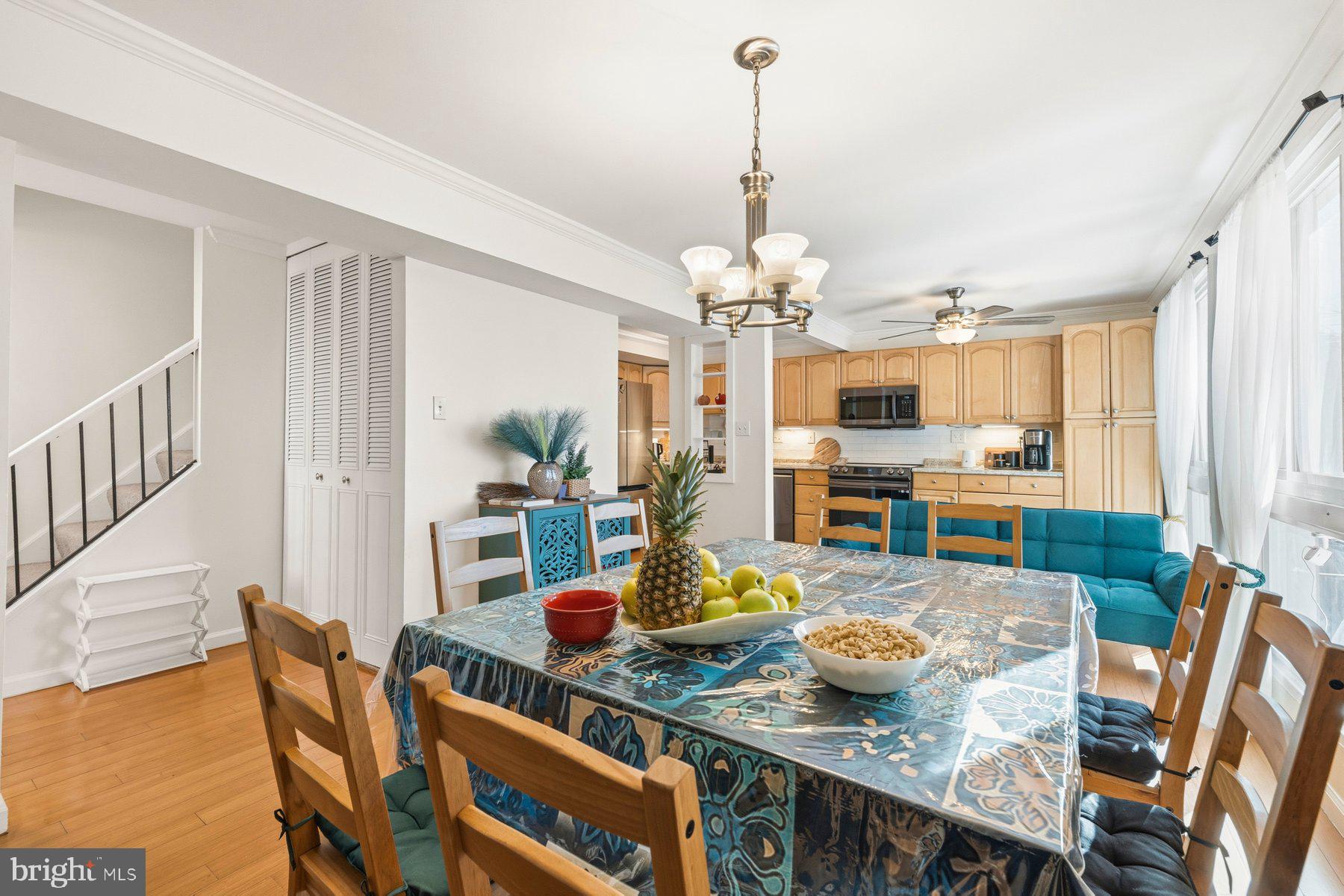 VILLAGE OF WILDE LAKE - Residential