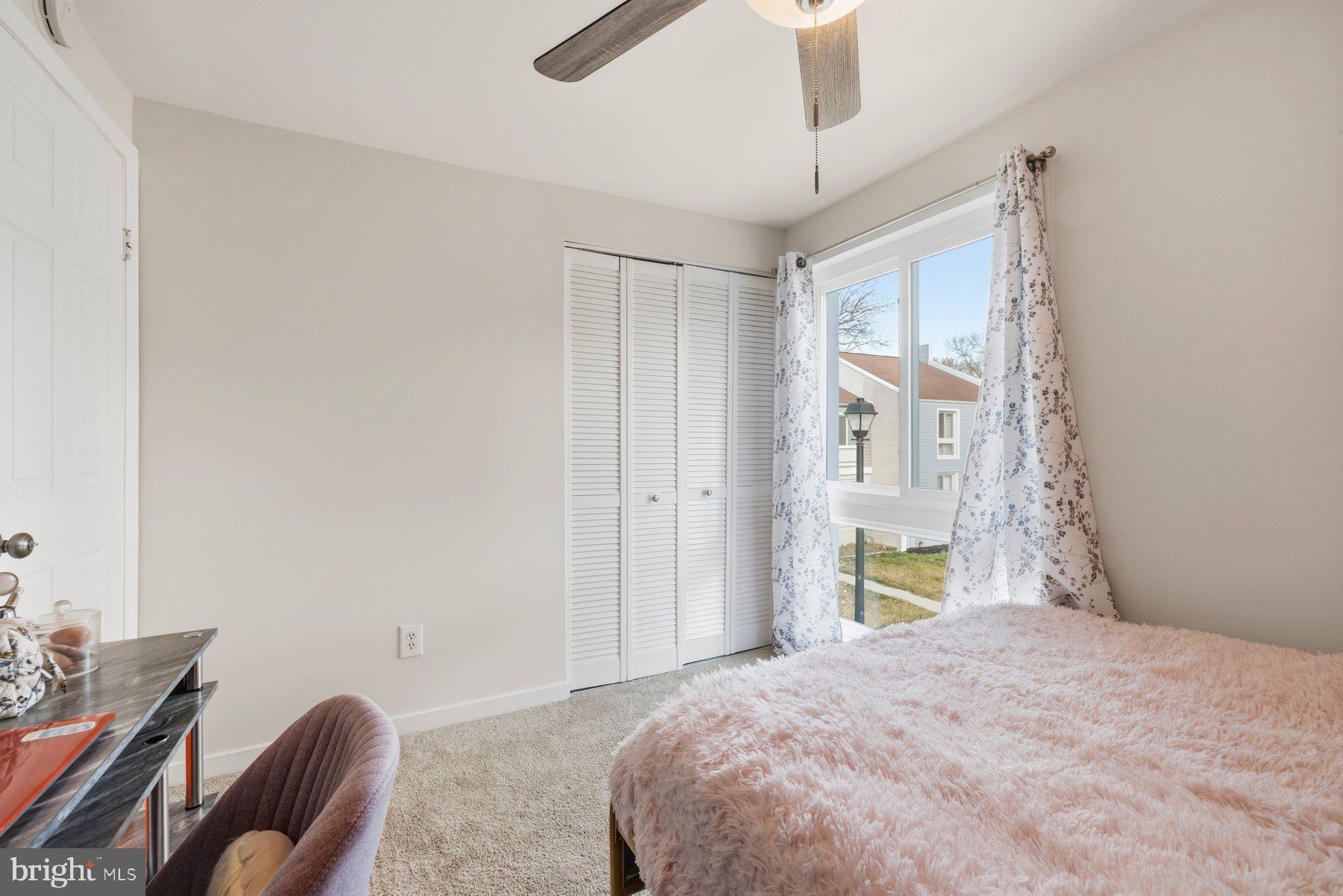 VILLAGE OF WILDE LAKE - Residential