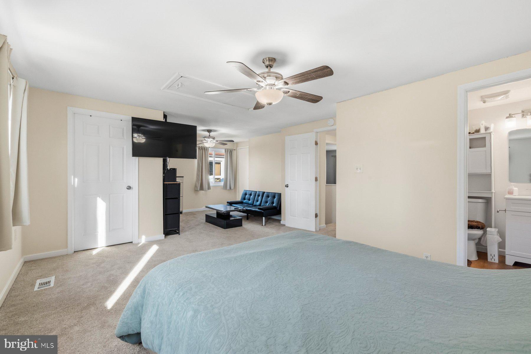 VILLAGE OF WILDE LAKE - Residential