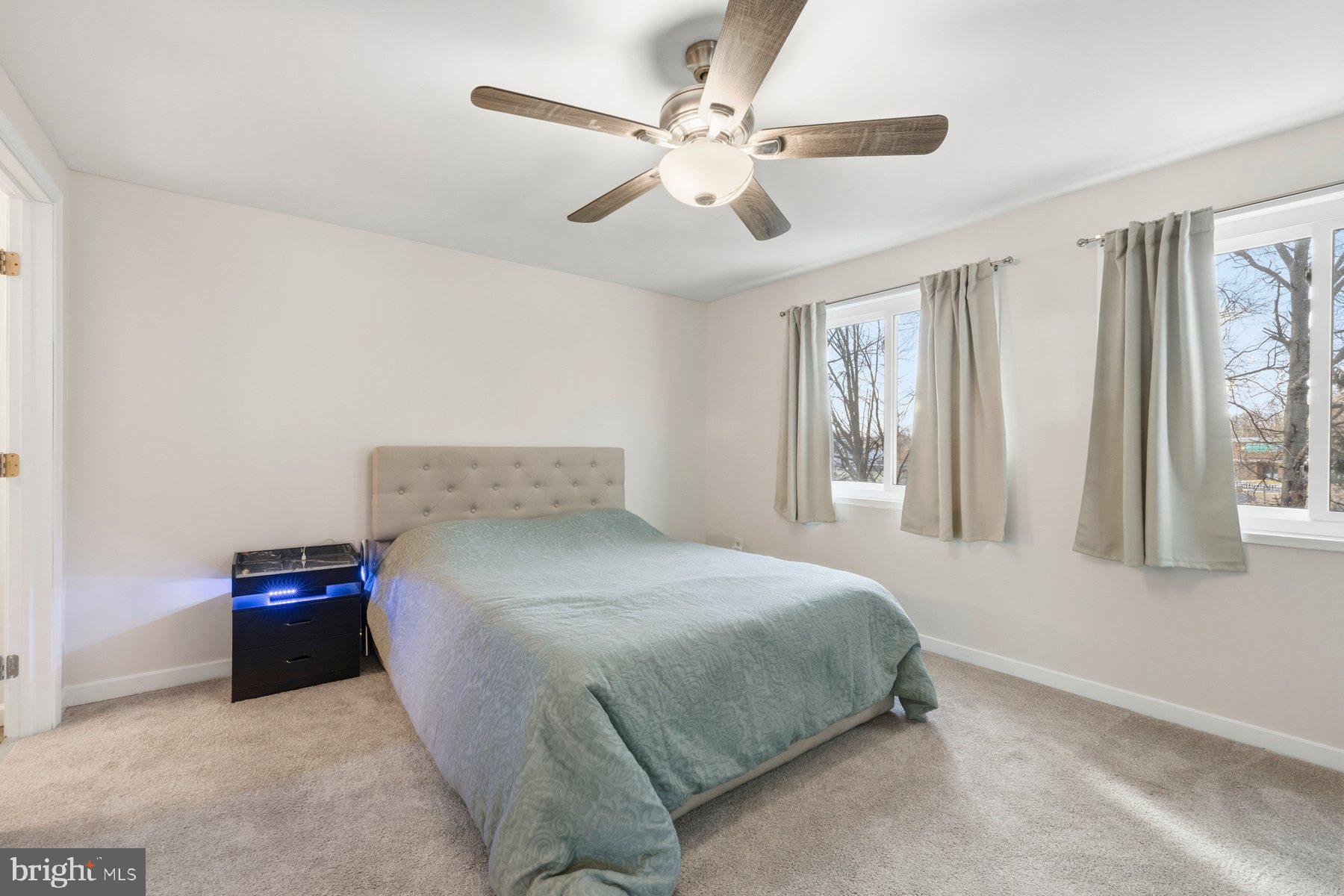 VILLAGE OF WILDE LAKE - Residential