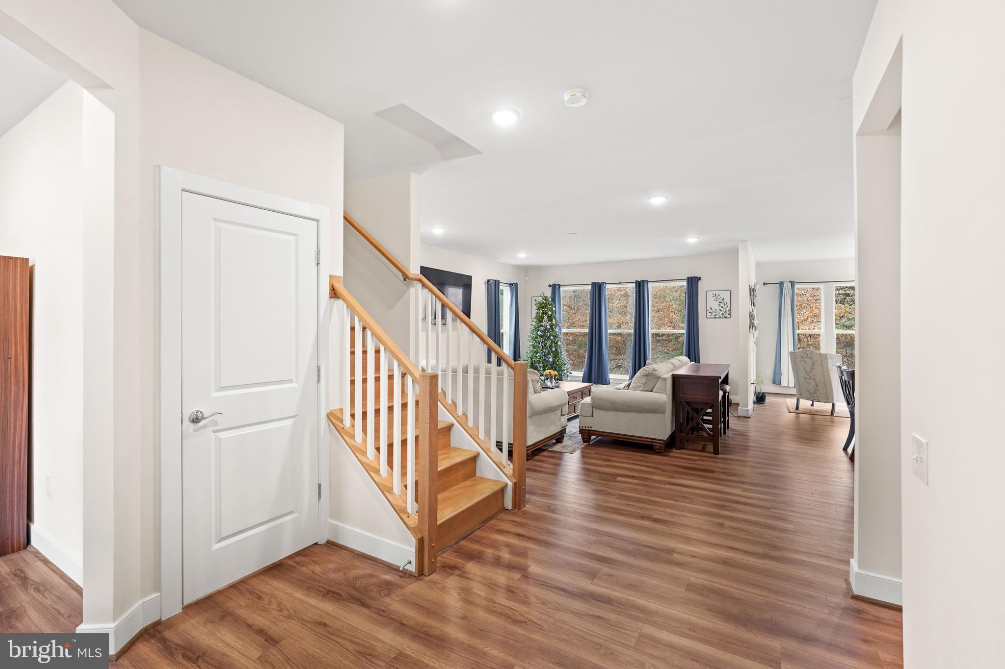 POTOMAC SHORES - Residential