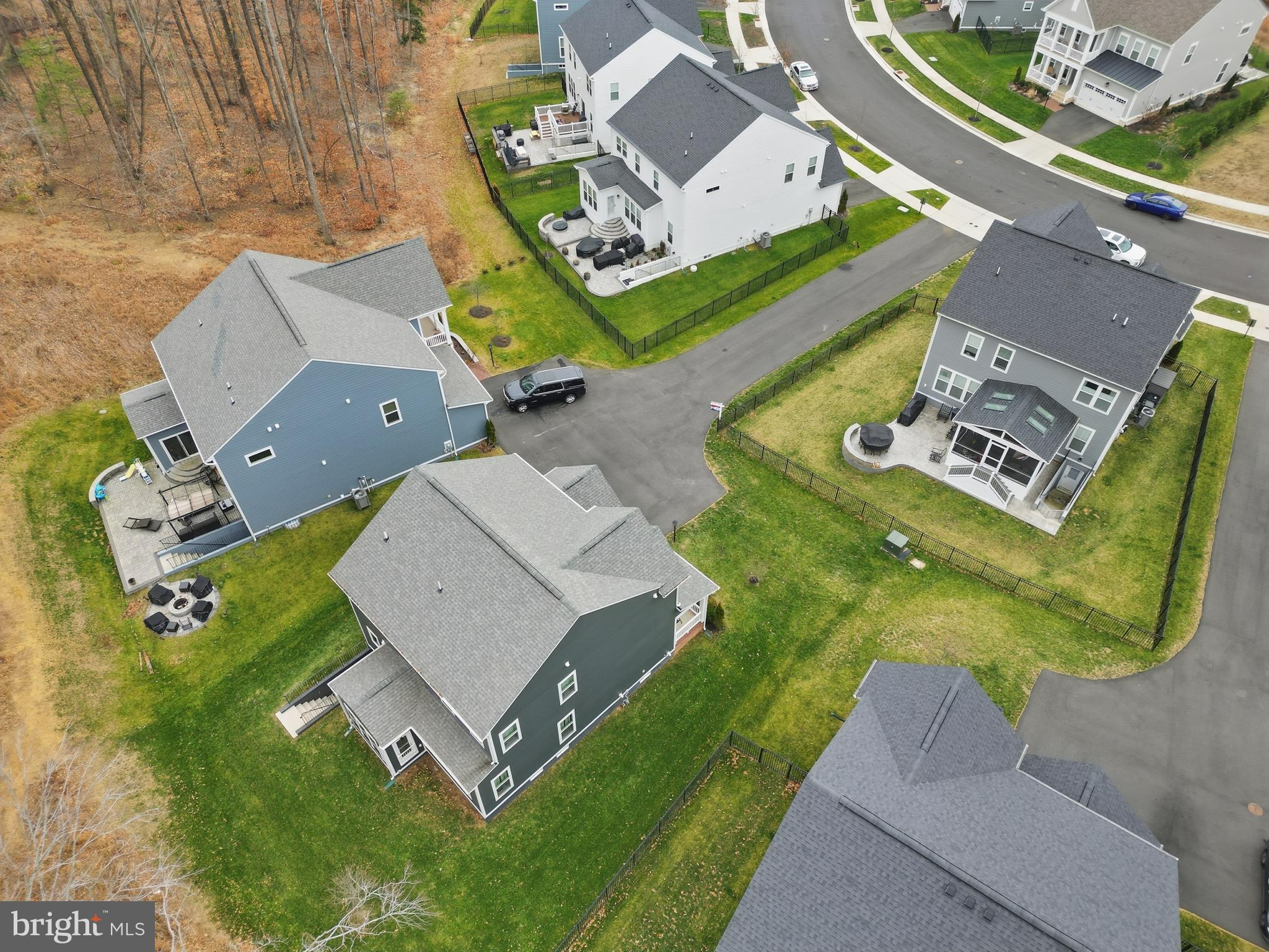 POTOMAC SHORES - Residential