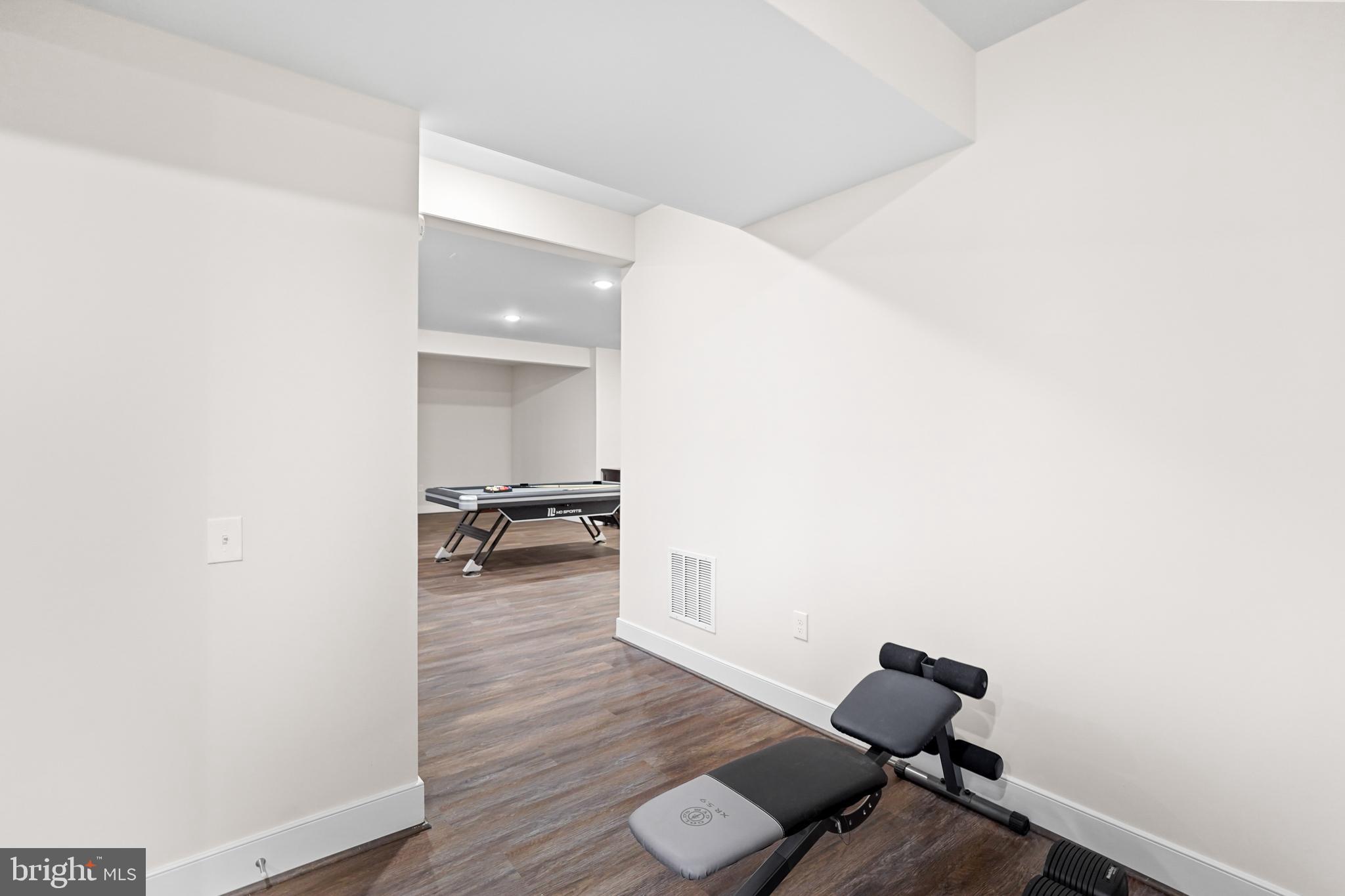 POTOMAC SHORES - Residential