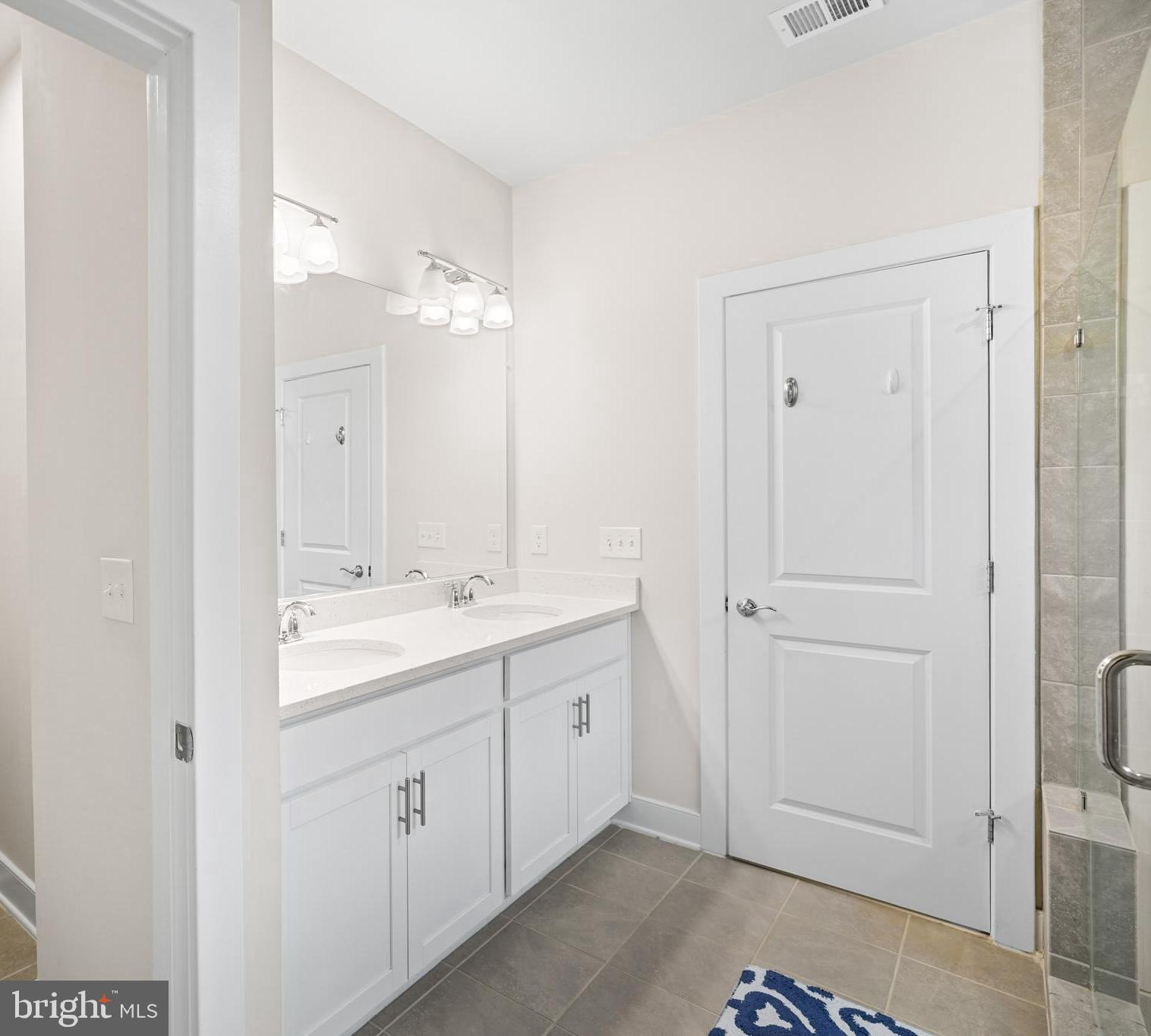 POTOMAC SHORES - Residential