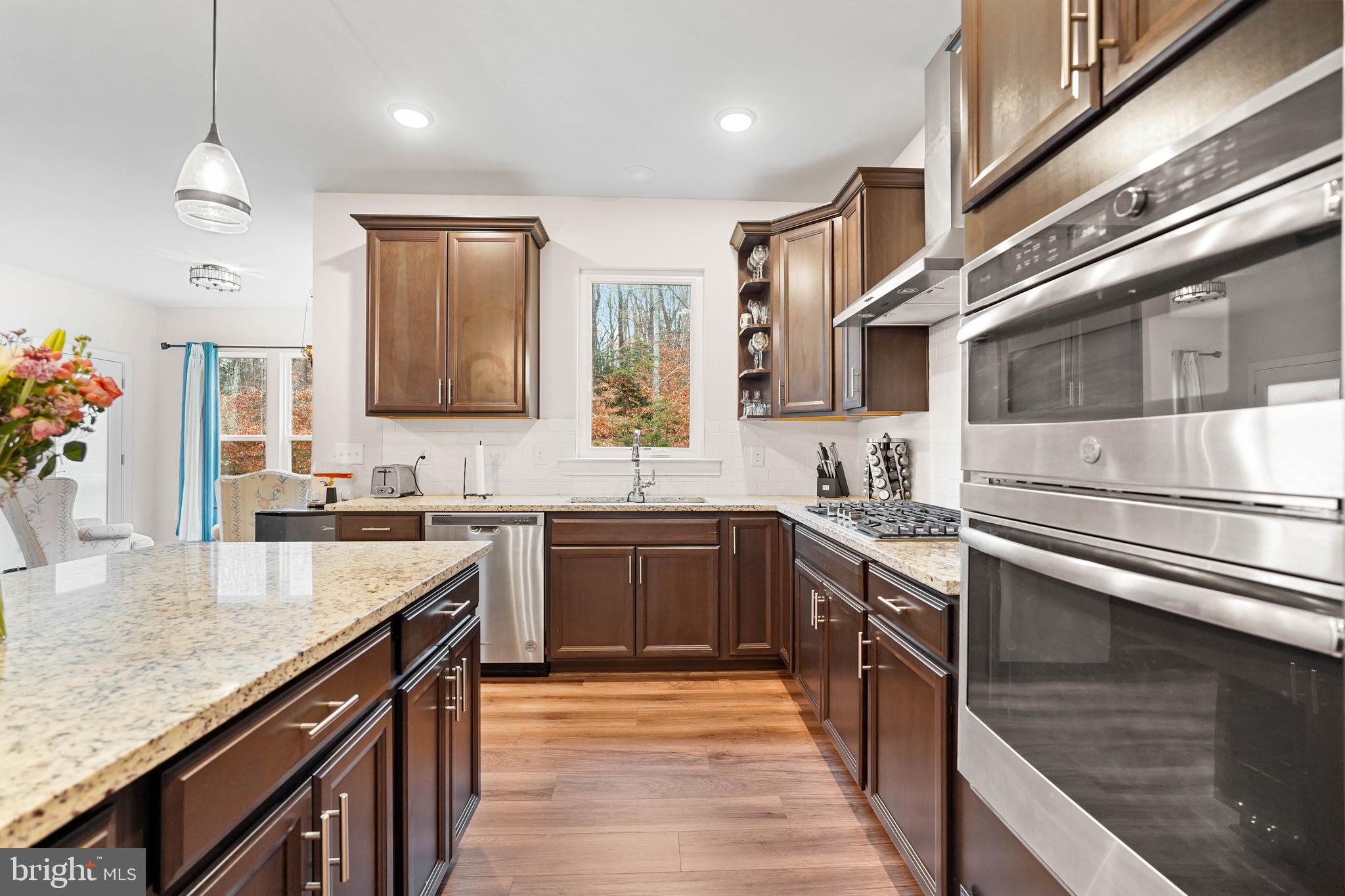 POTOMAC SHORES - Residential