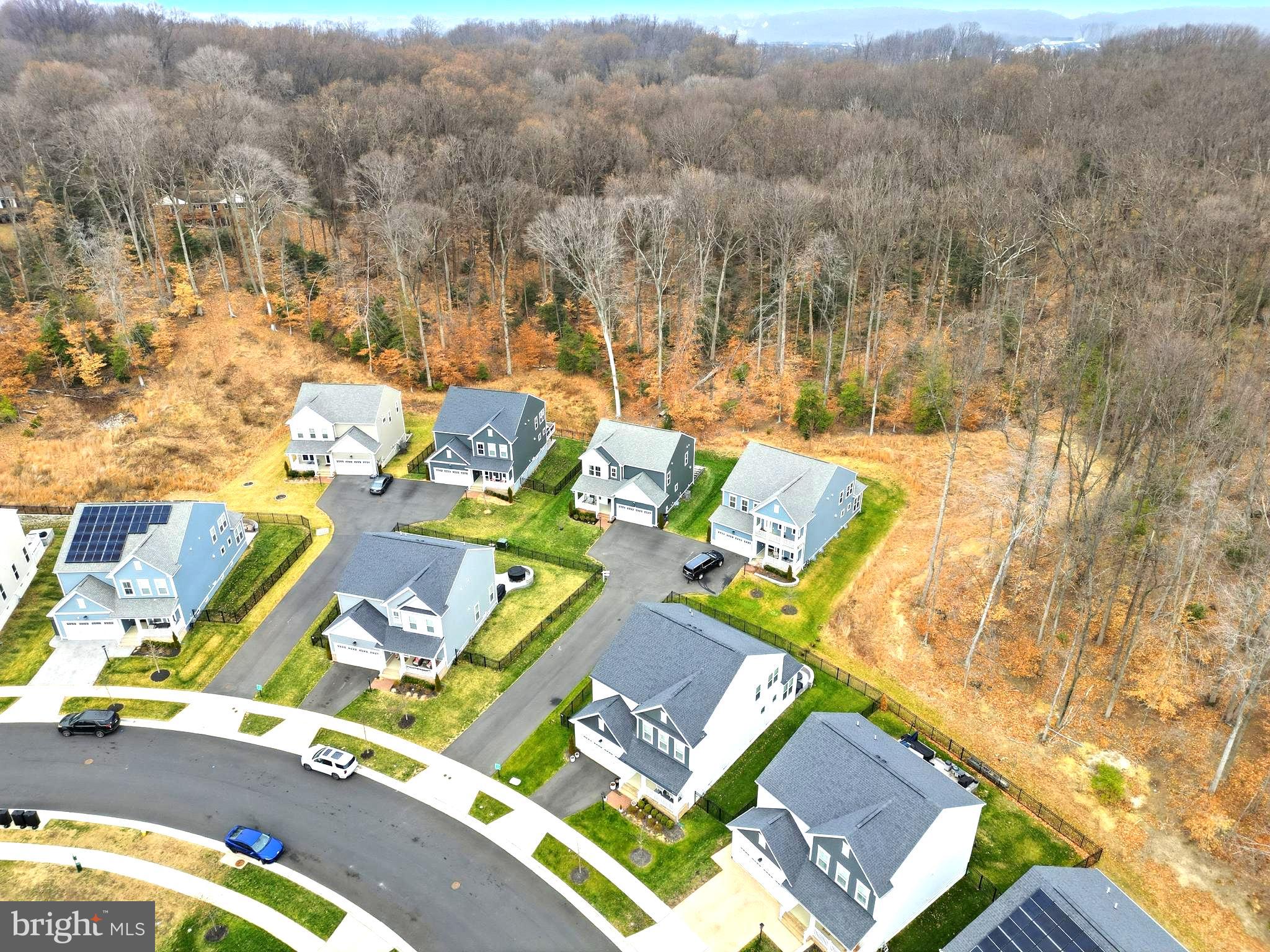 POTOMAC SHORES - Residential