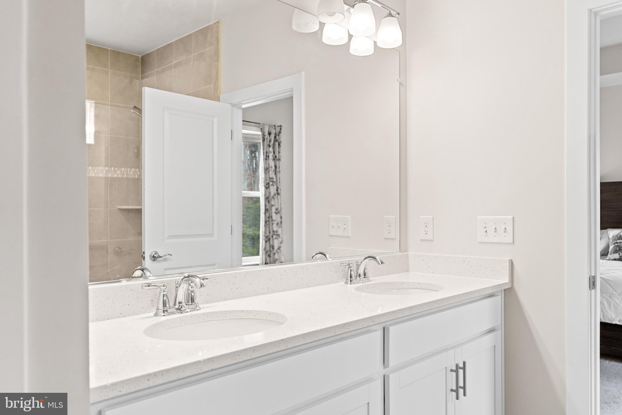 POTOMAC SHORES - Residential