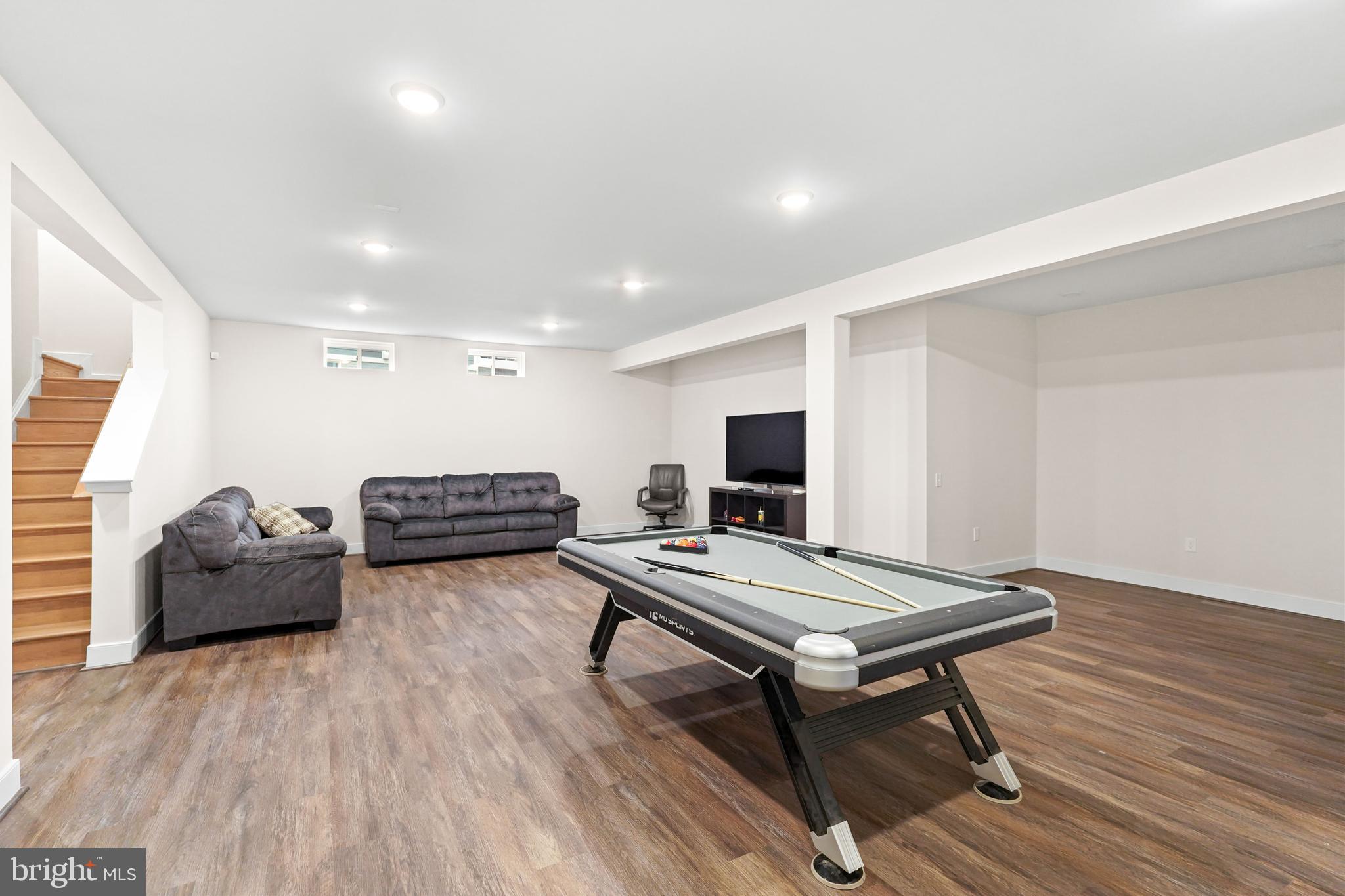 POTOMAC SHORES - Residential