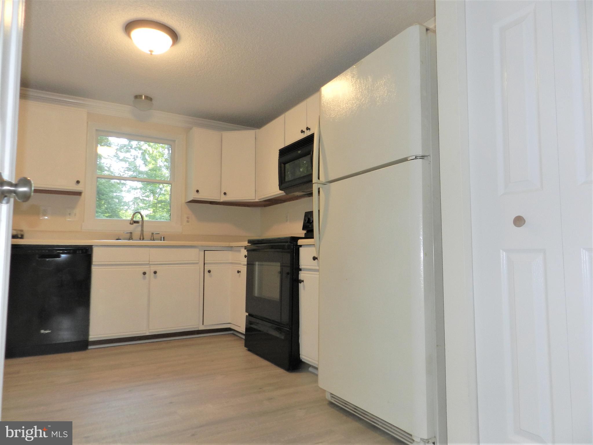 THENO WOODS - Residential