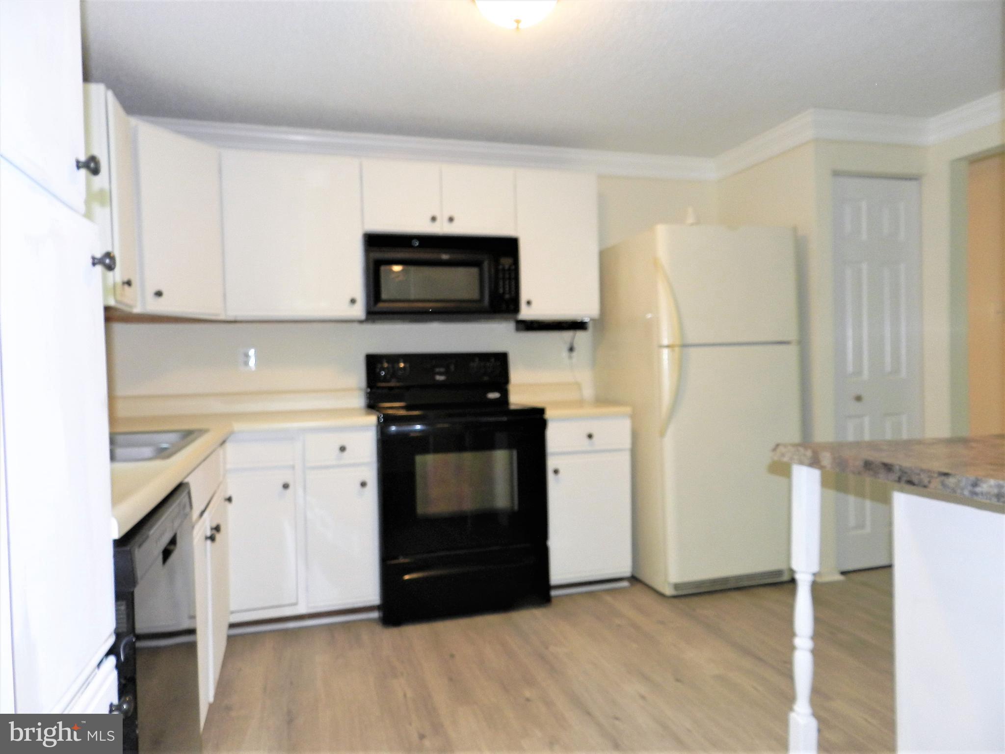 THENO WOODS - Residential