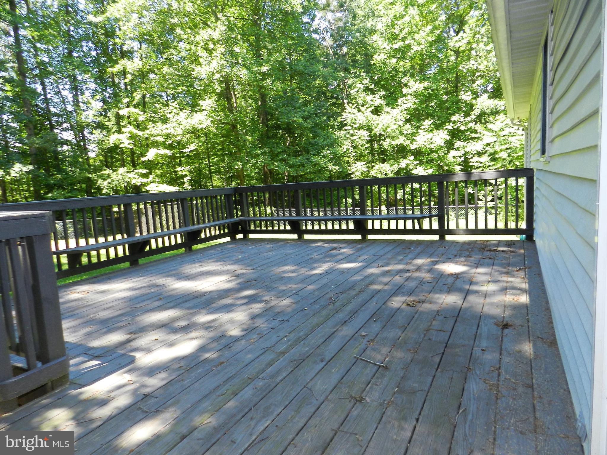 THENO WOODS - Residential