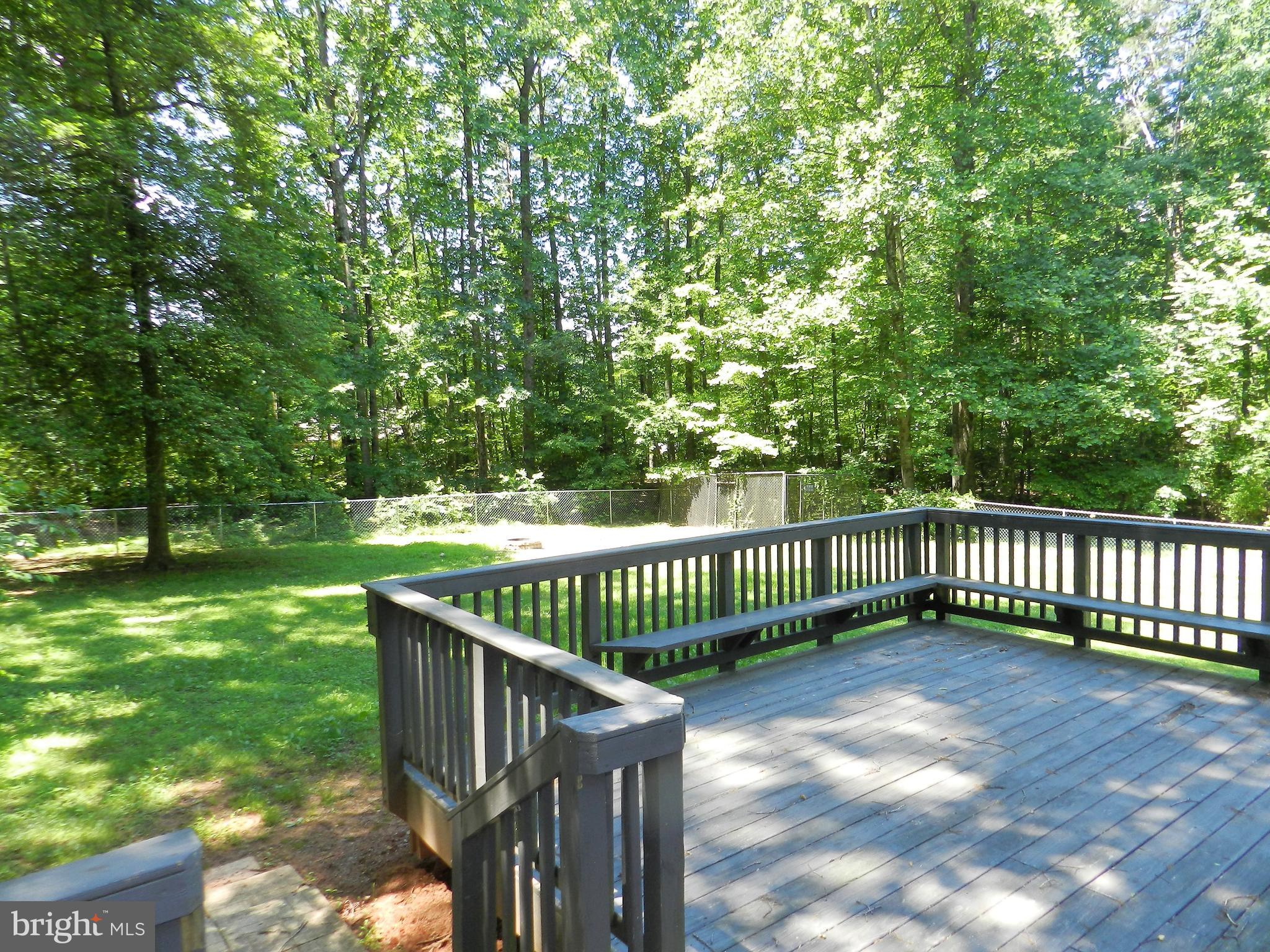 THENO WOODS - Residential