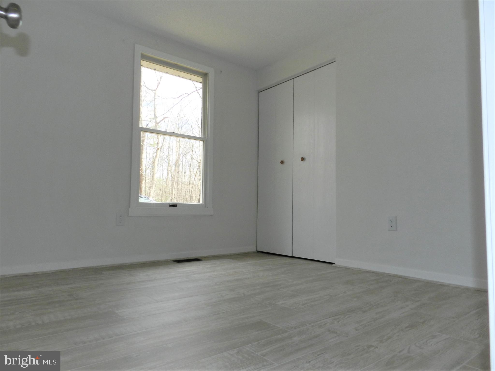 THENO WOODS - Residential